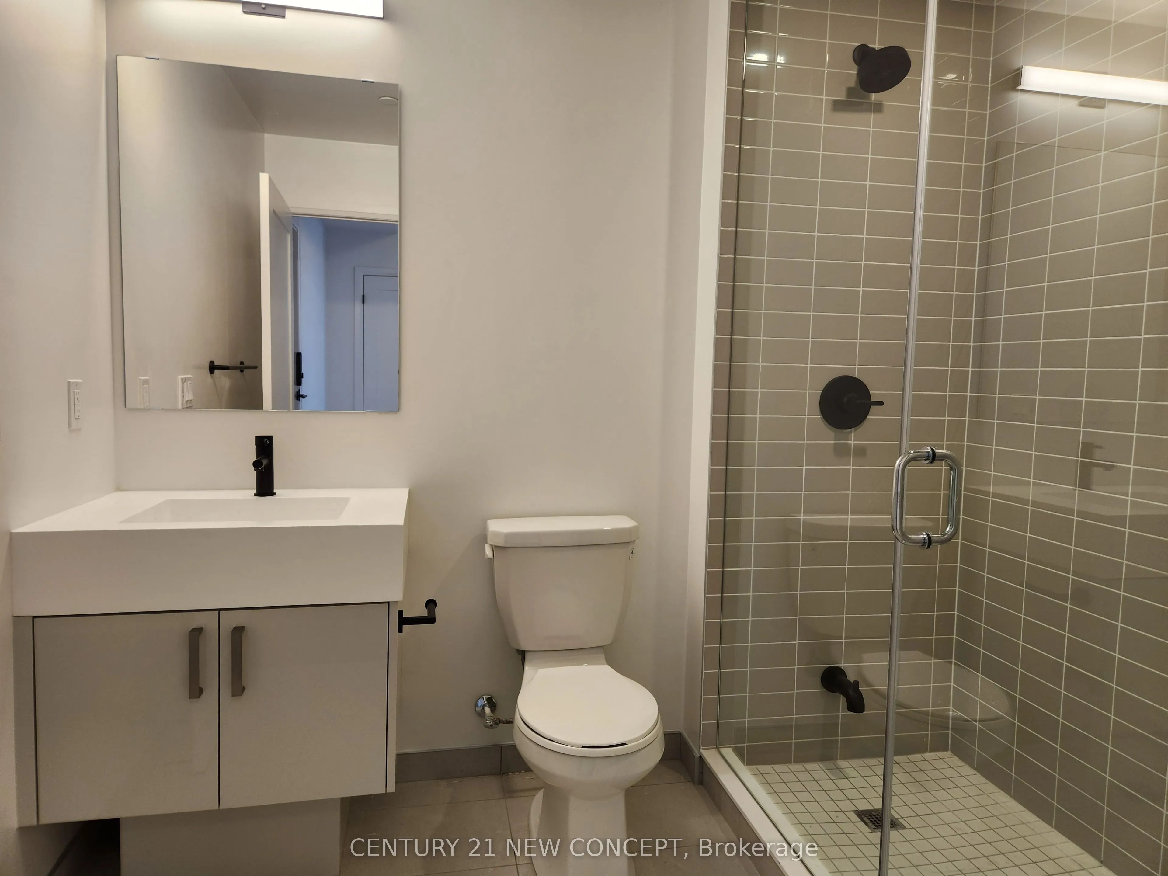 280 Dundas Street W, #2504