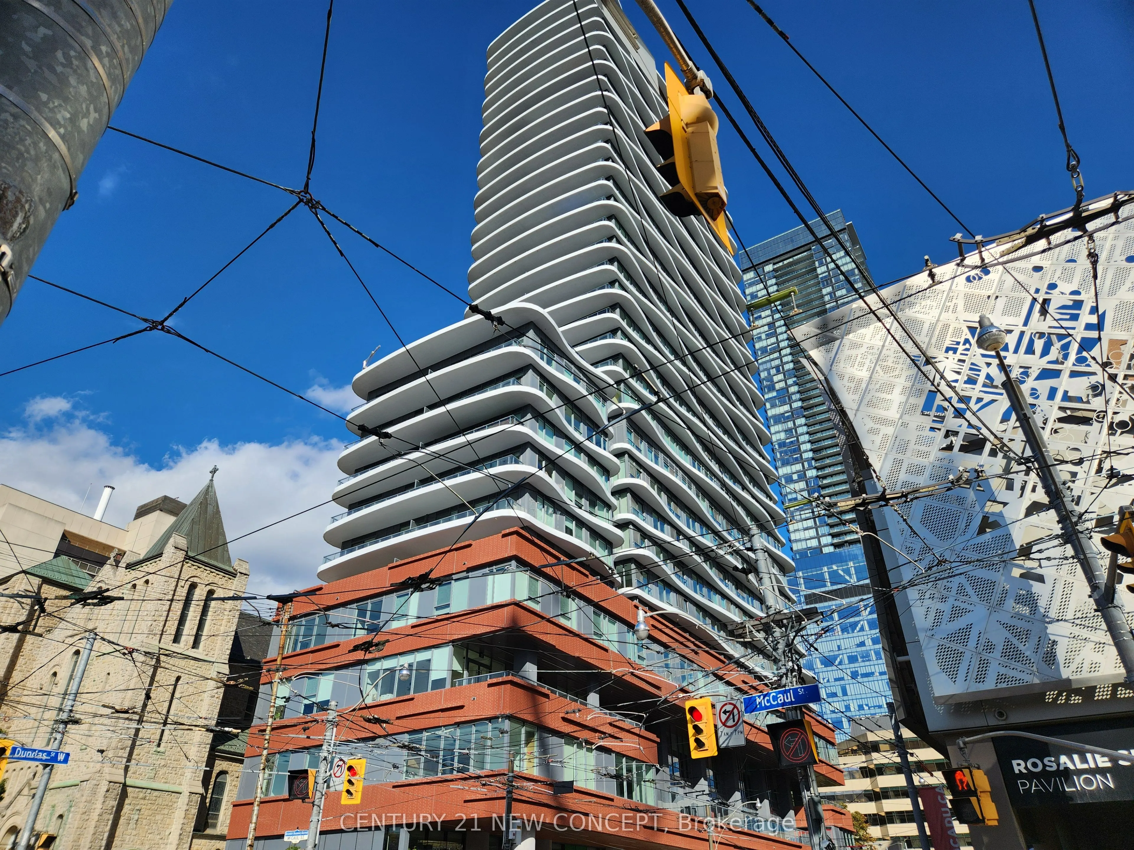 280 Dundas Street W, #2504