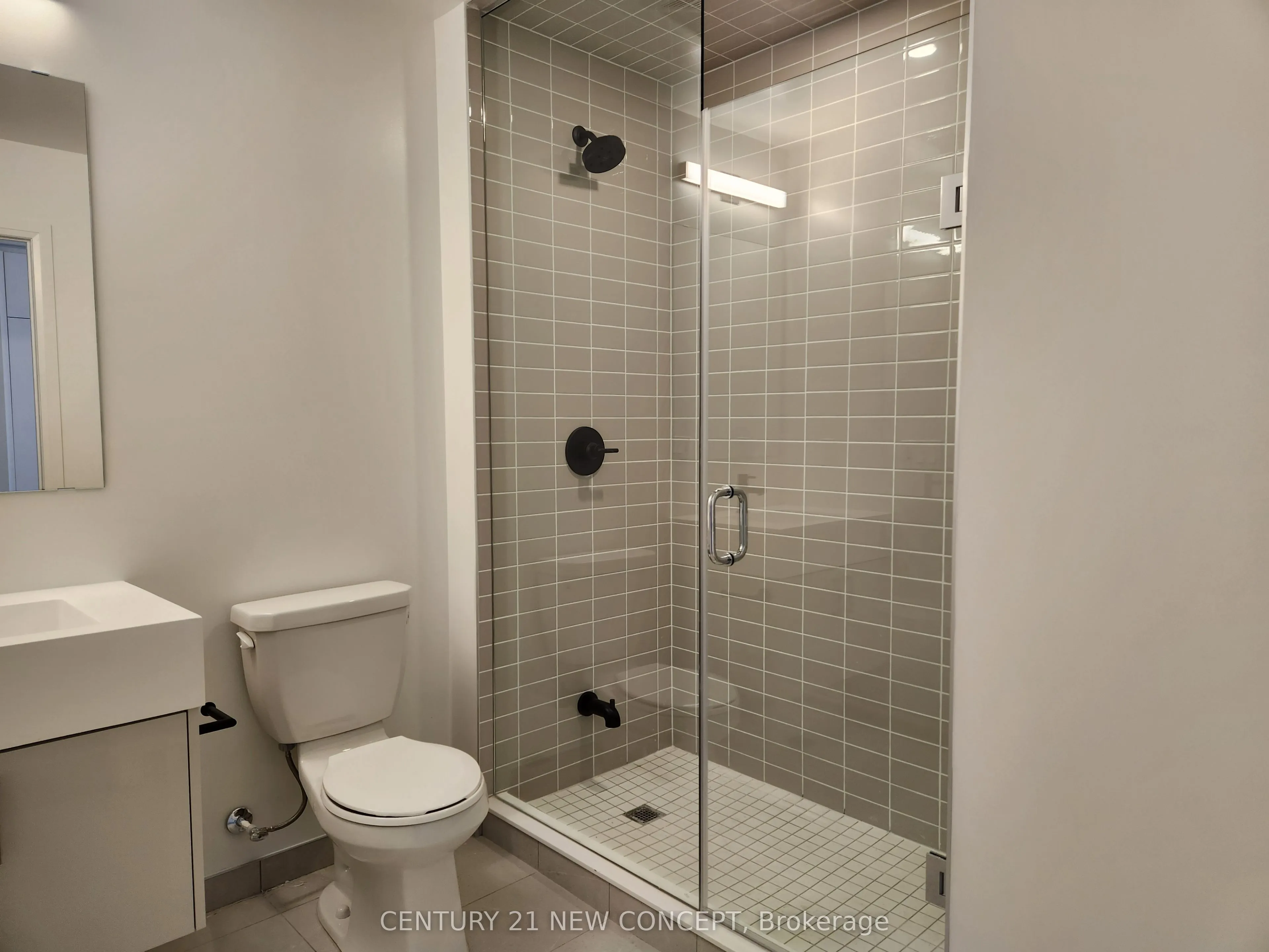 280 Dundas Street W, #2504