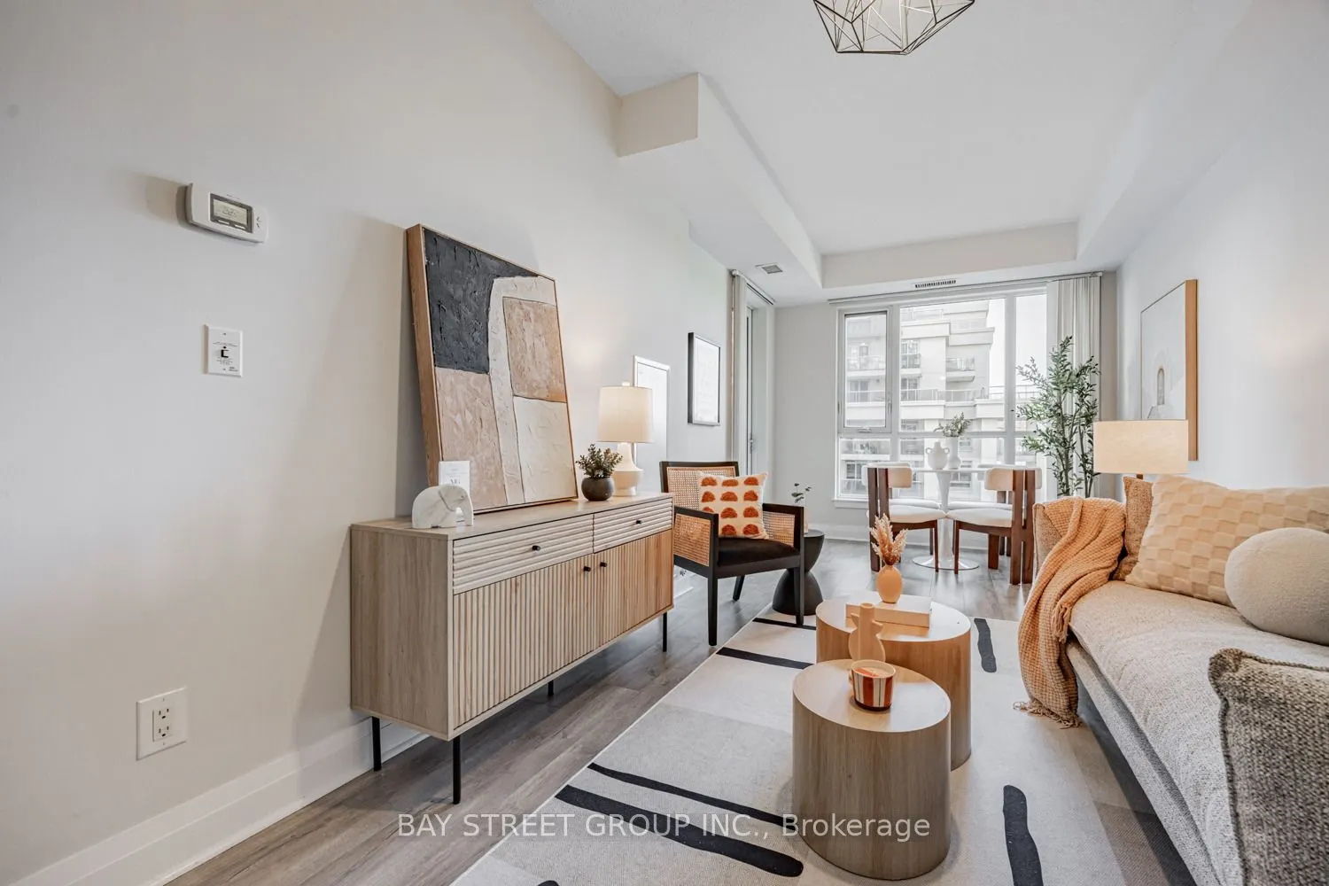 17 Kenaston Gardens, #413