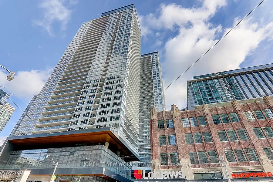 17 Bathurst Street, #2216