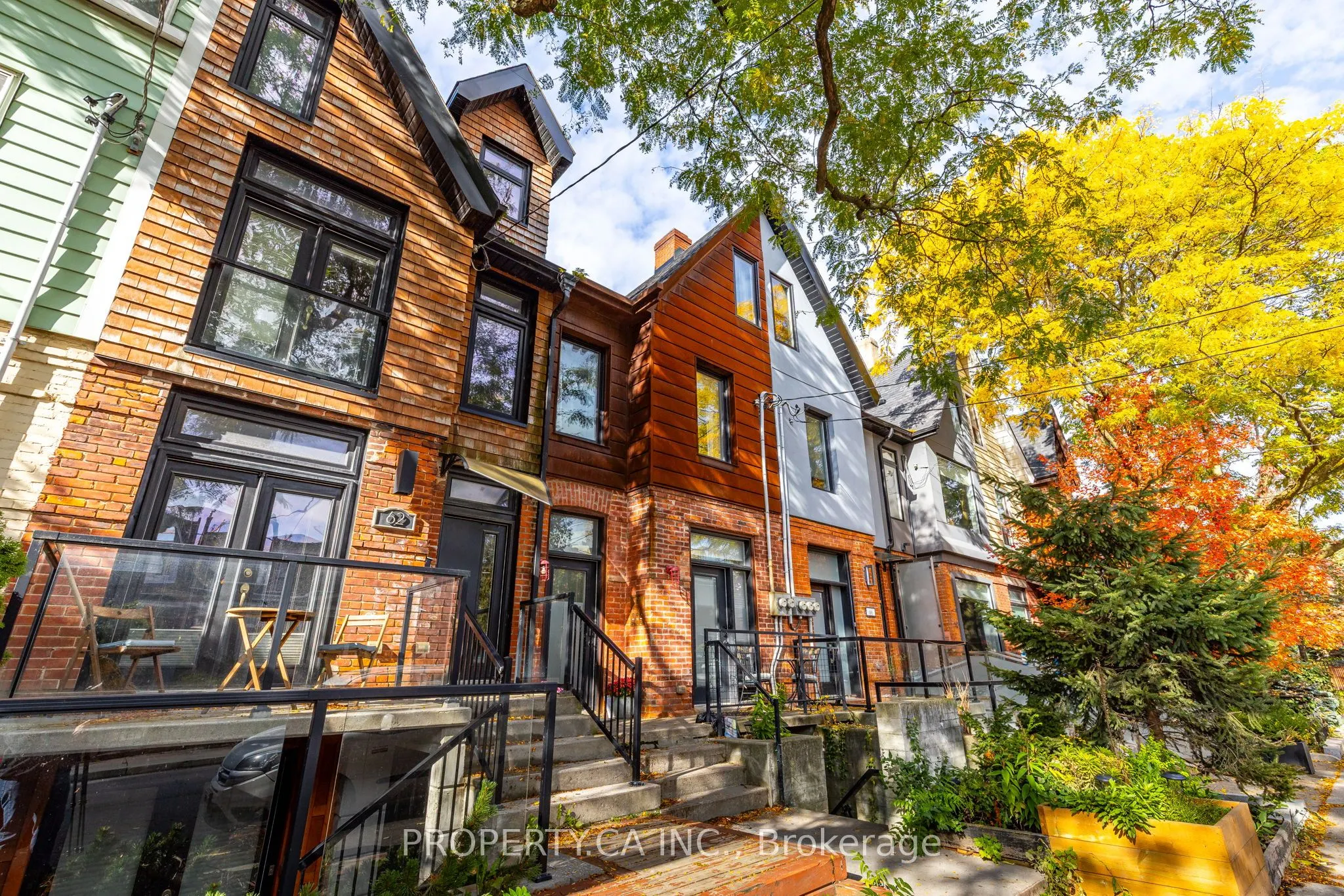 64 Dovercourt Road, #1