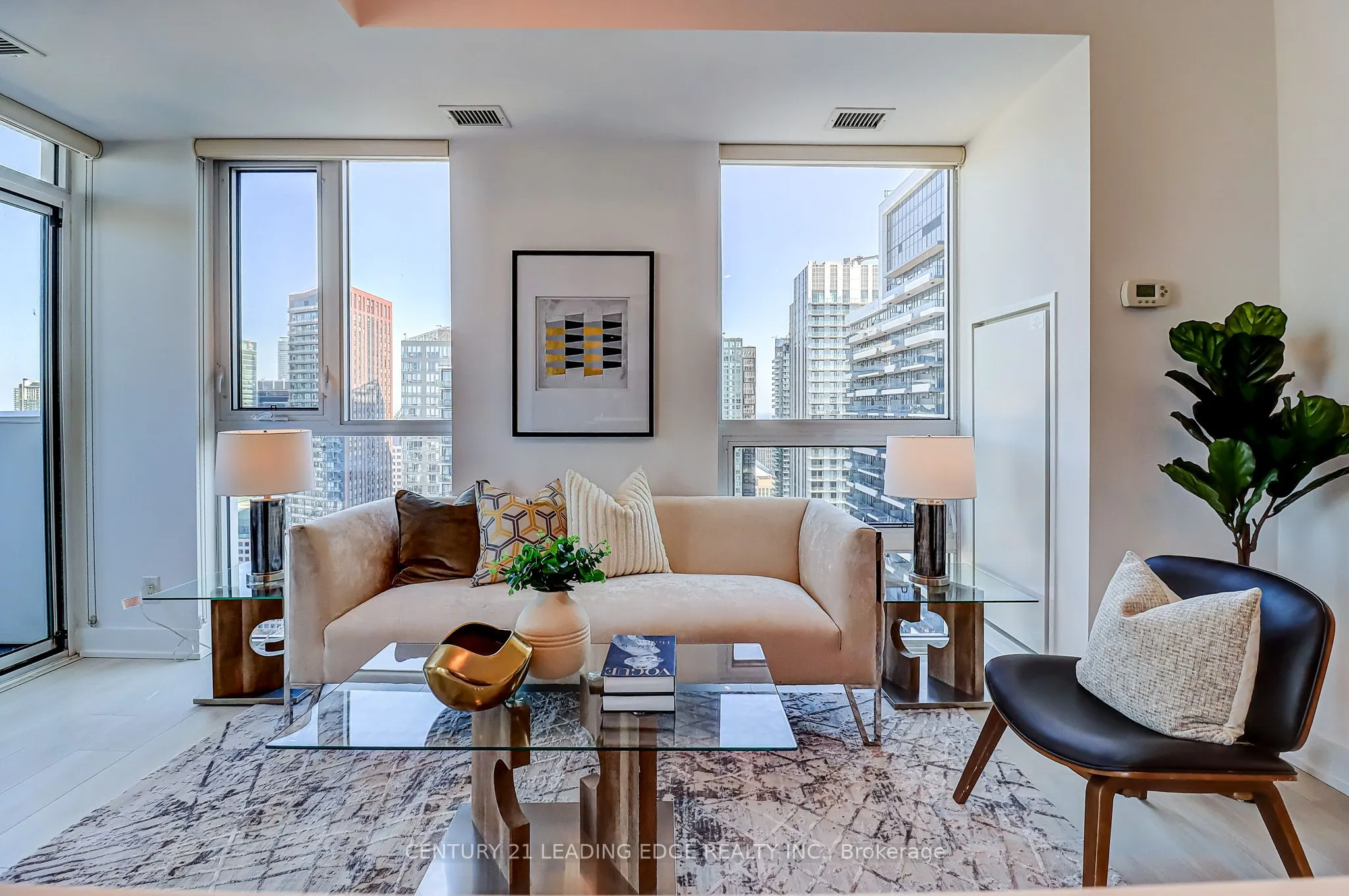 318 Richmond Street, #3904