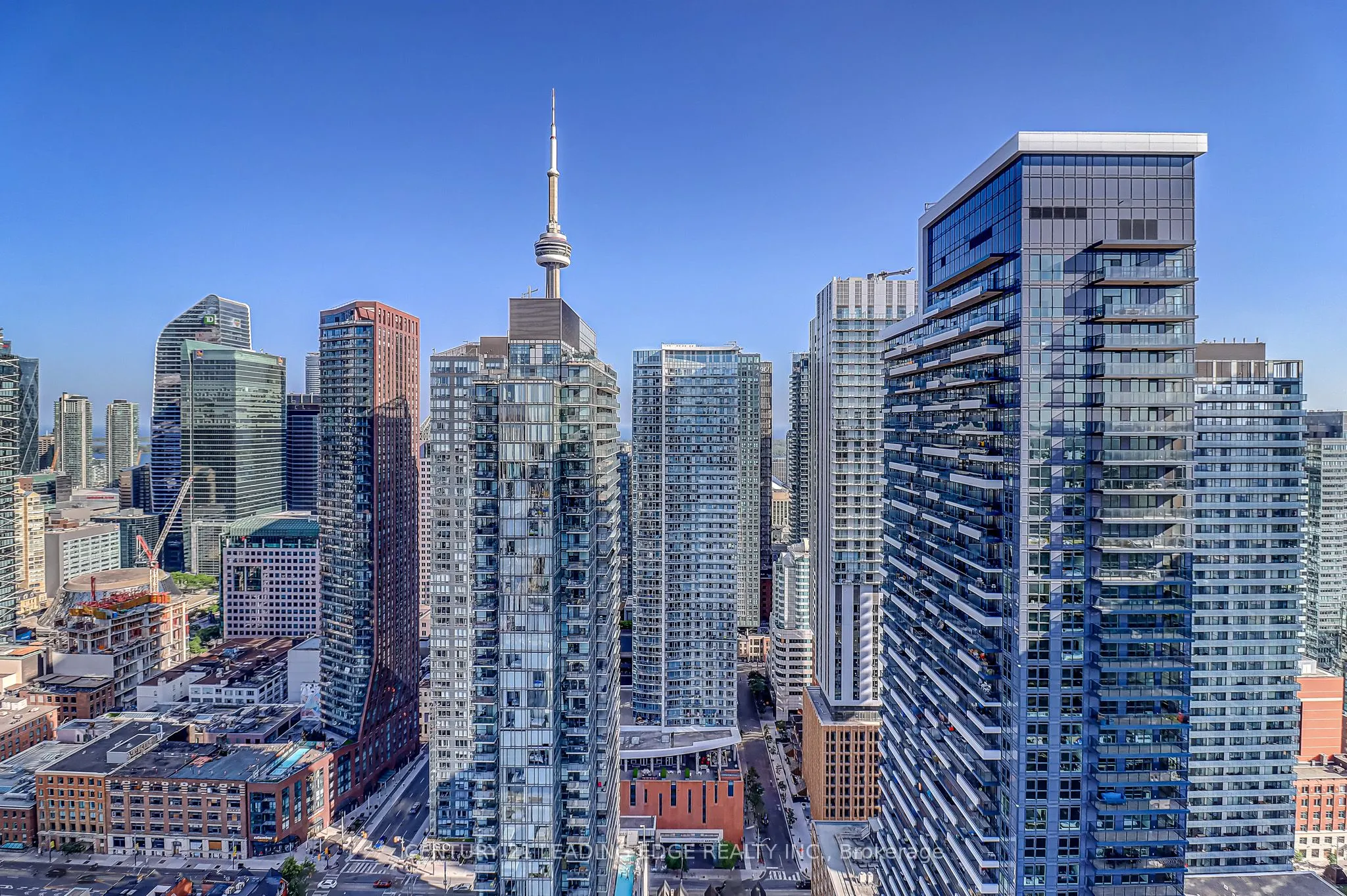 318 Richmond Street, #3904