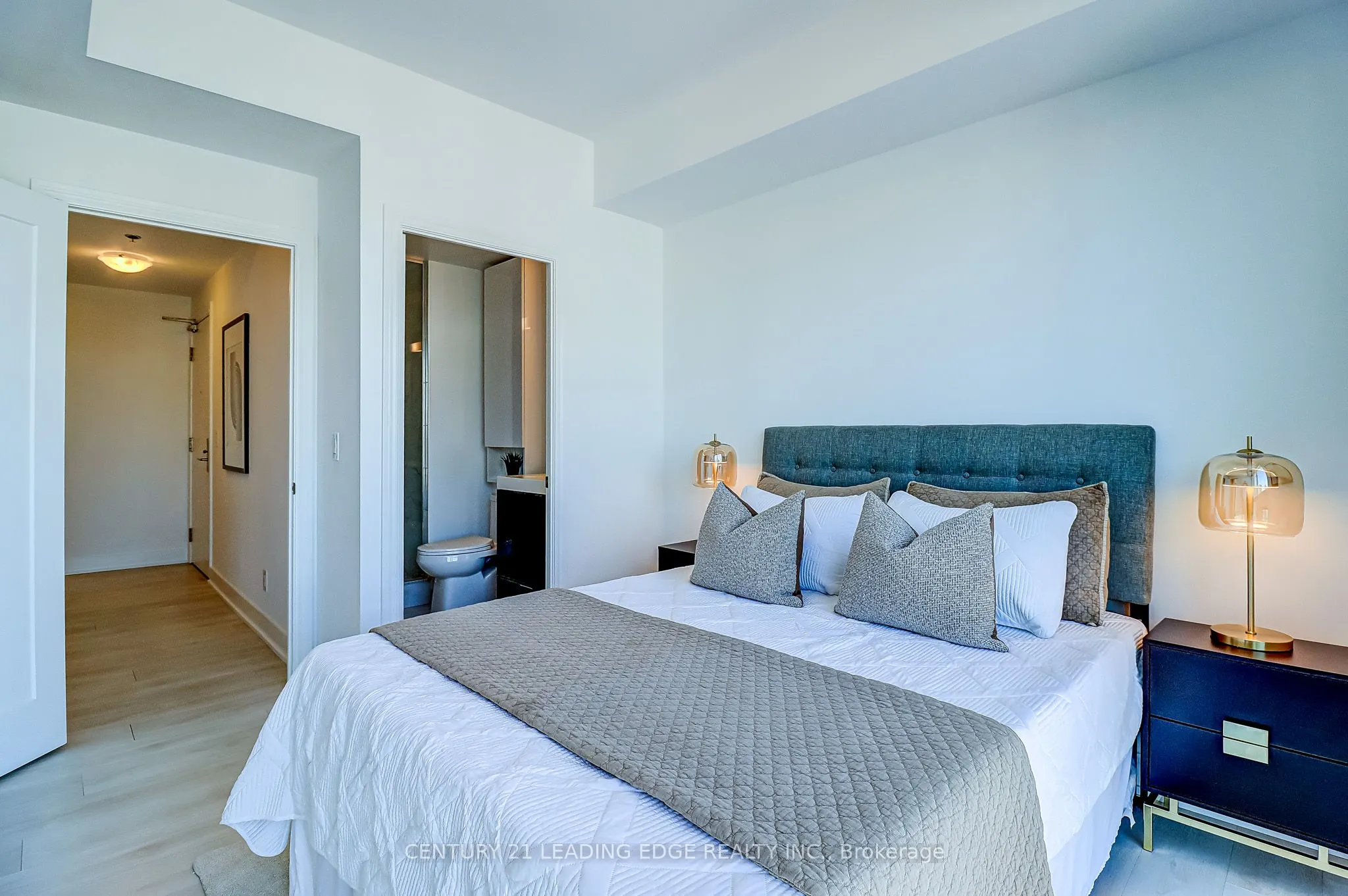 318 Richmond Street, #3904