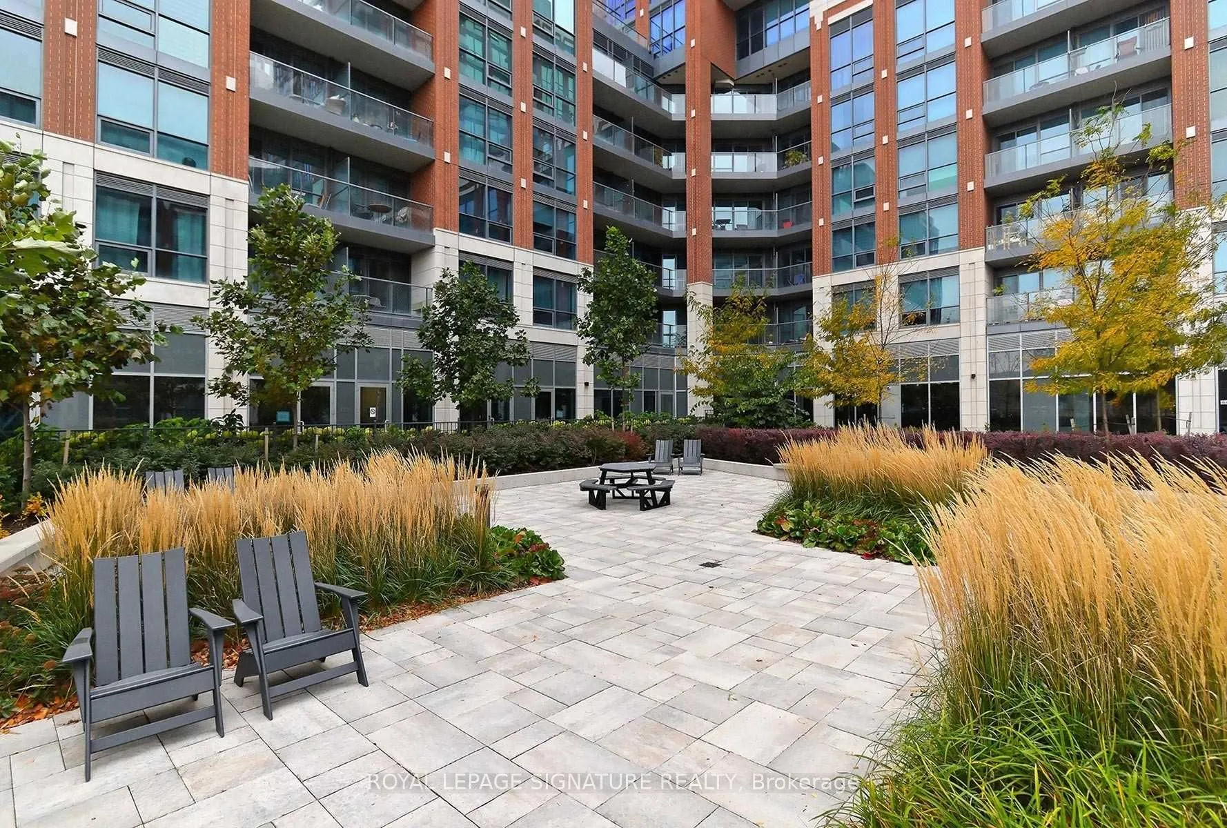 31 Tippett Road, #537