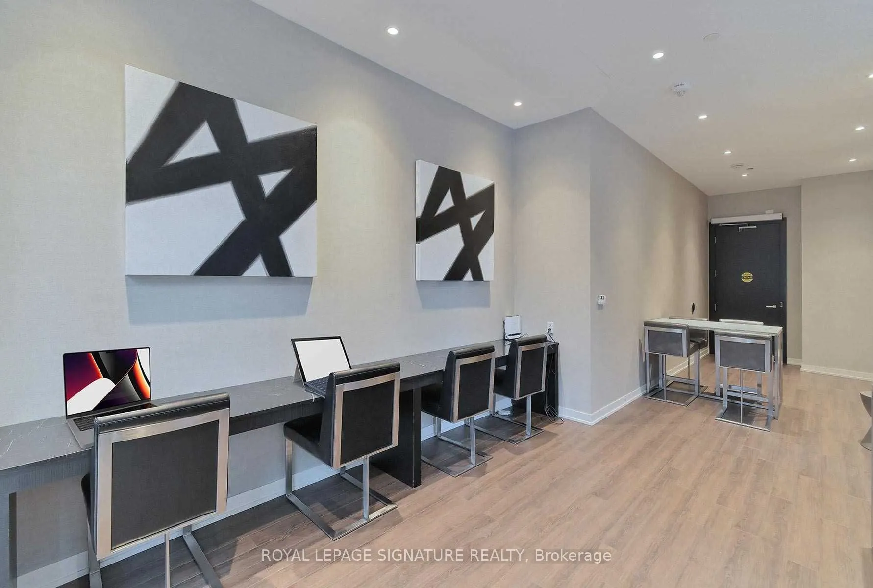 31 Tippett Road, #537