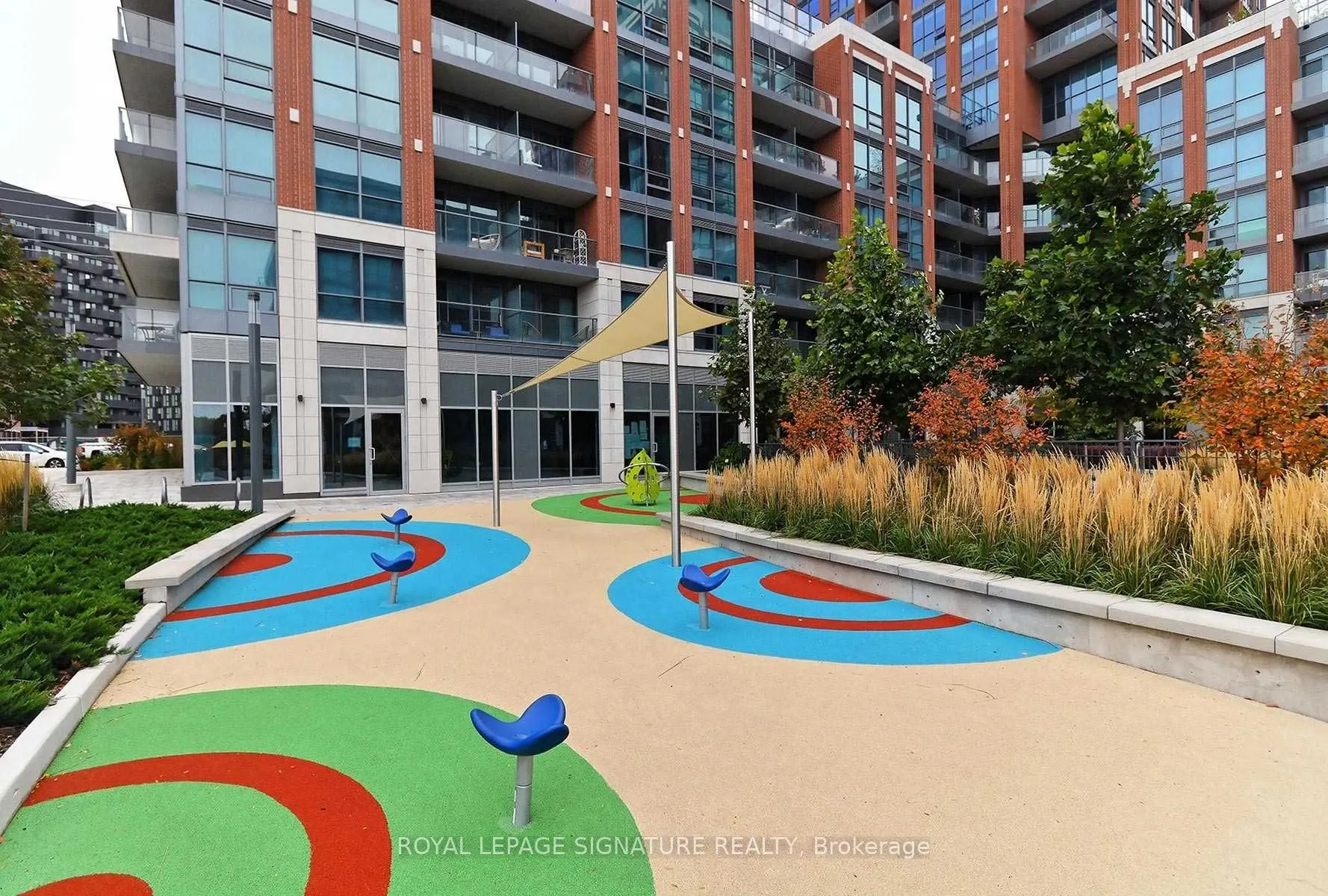 31 Tippett Road, #537