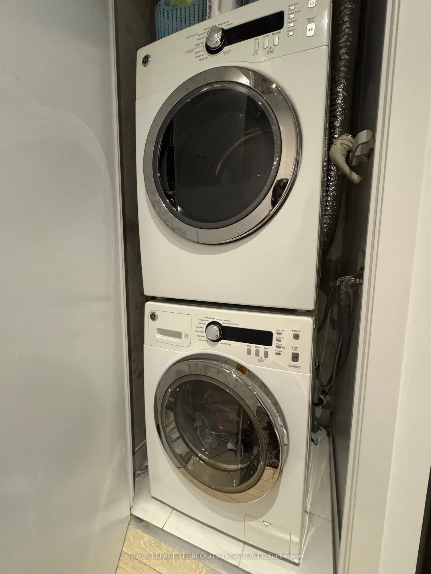 11 Charlotte Street, #510