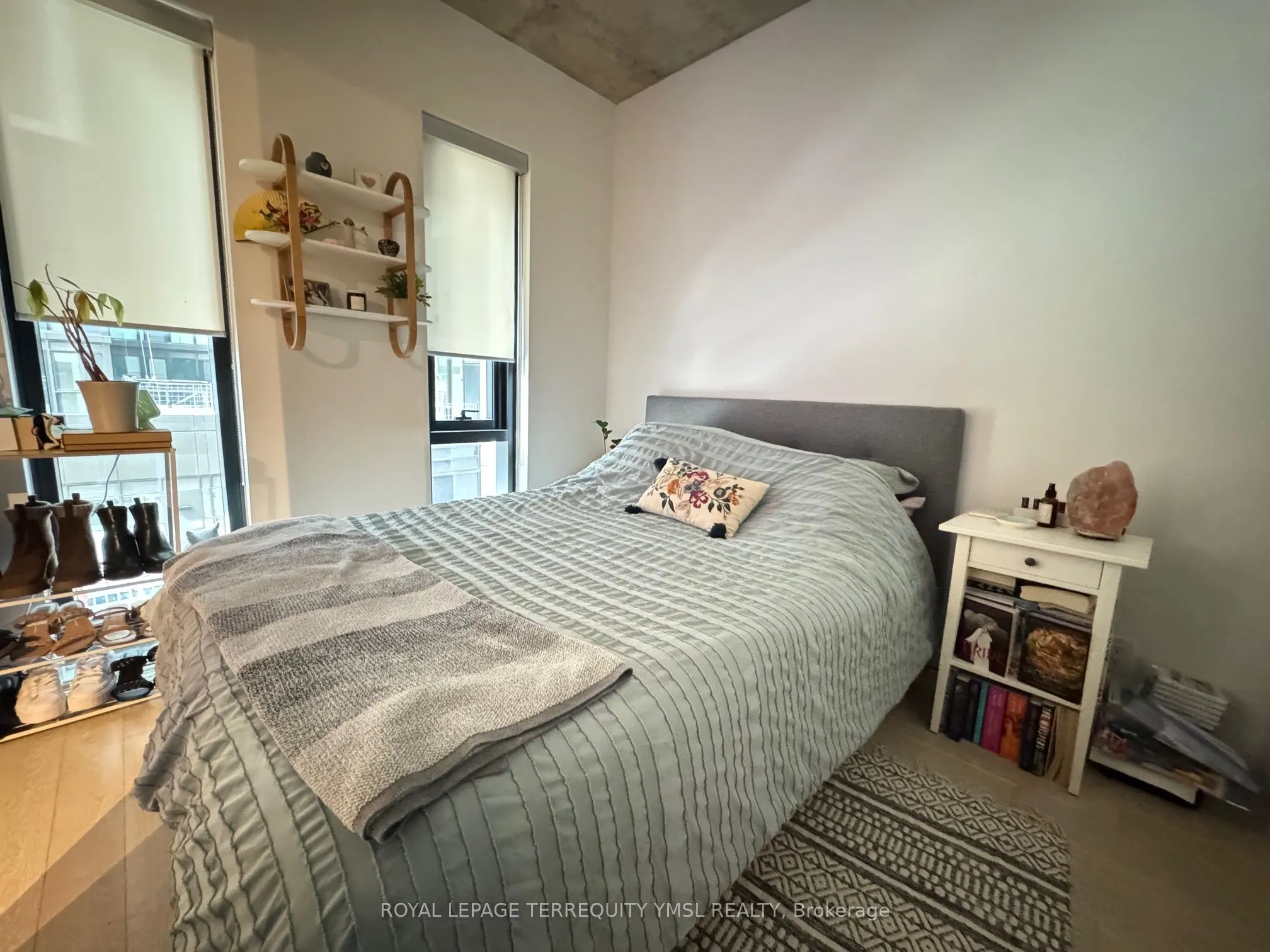 11 Charlotte Street, #510