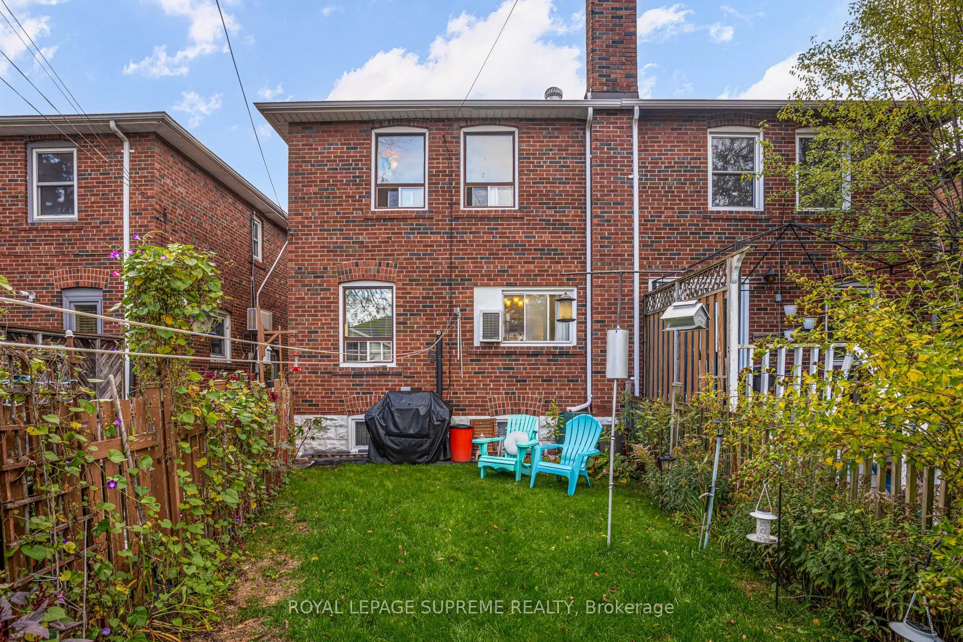 152 Parkhurst Boulevard