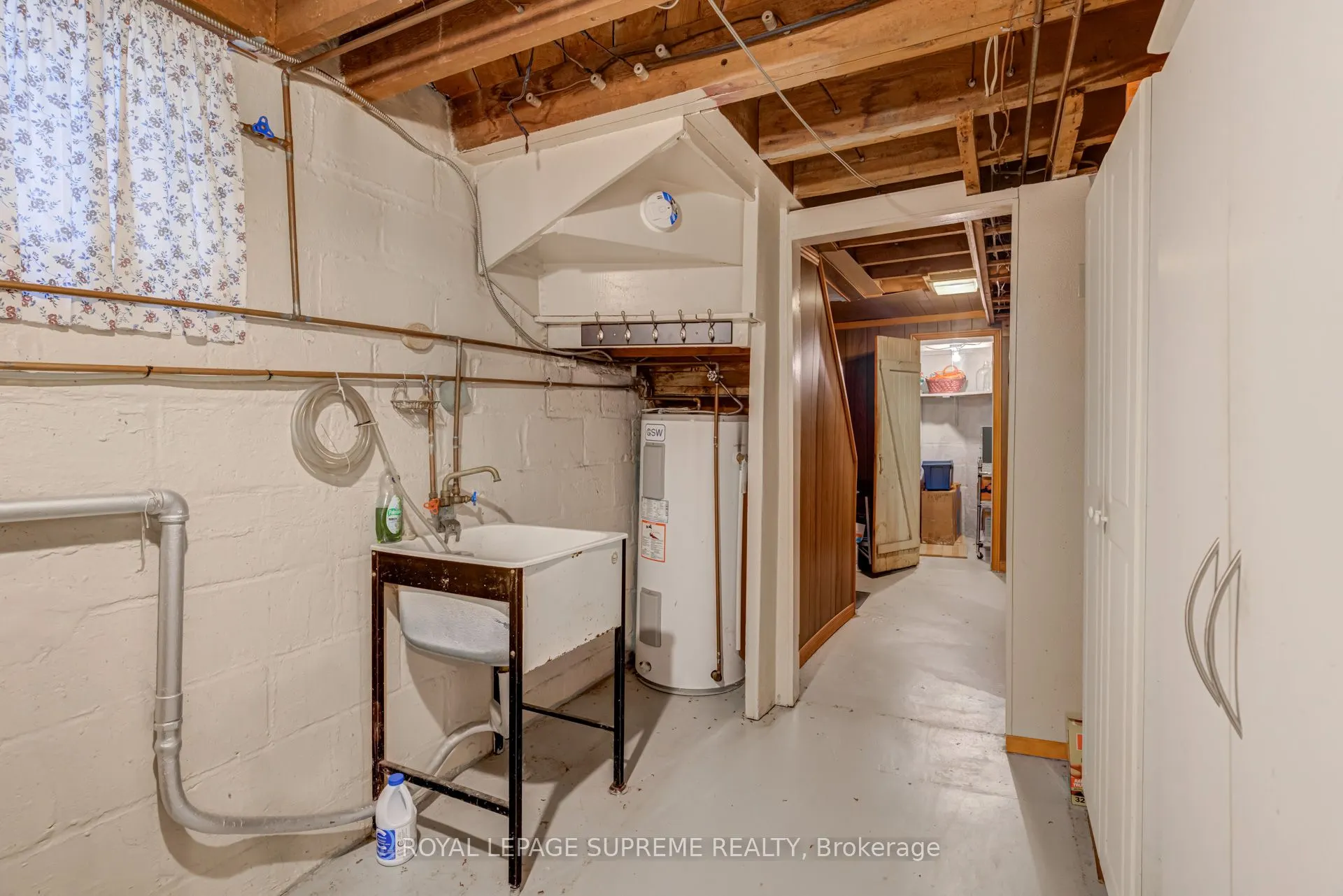 152 Parkhurst Boulevard