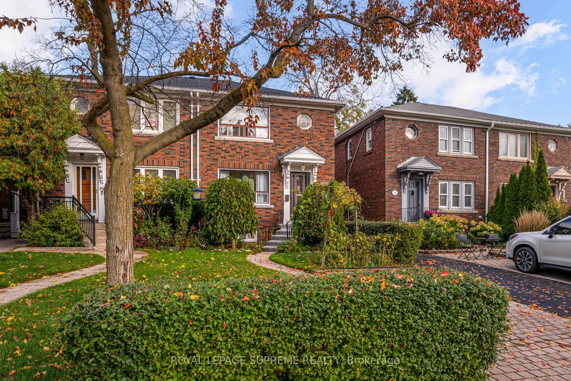 152 Parkhurst Boulevard