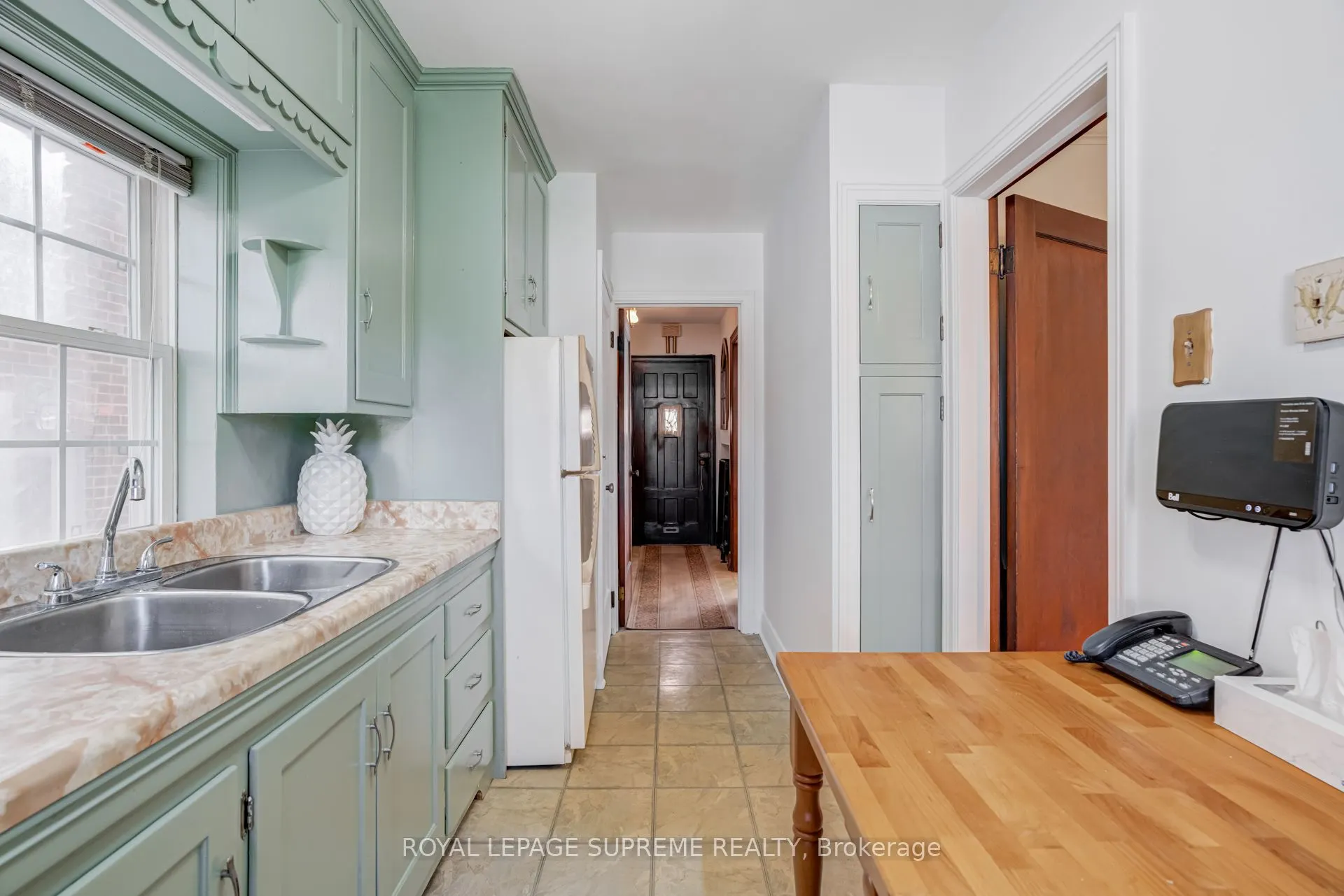 152 Parkhurst Boulevard