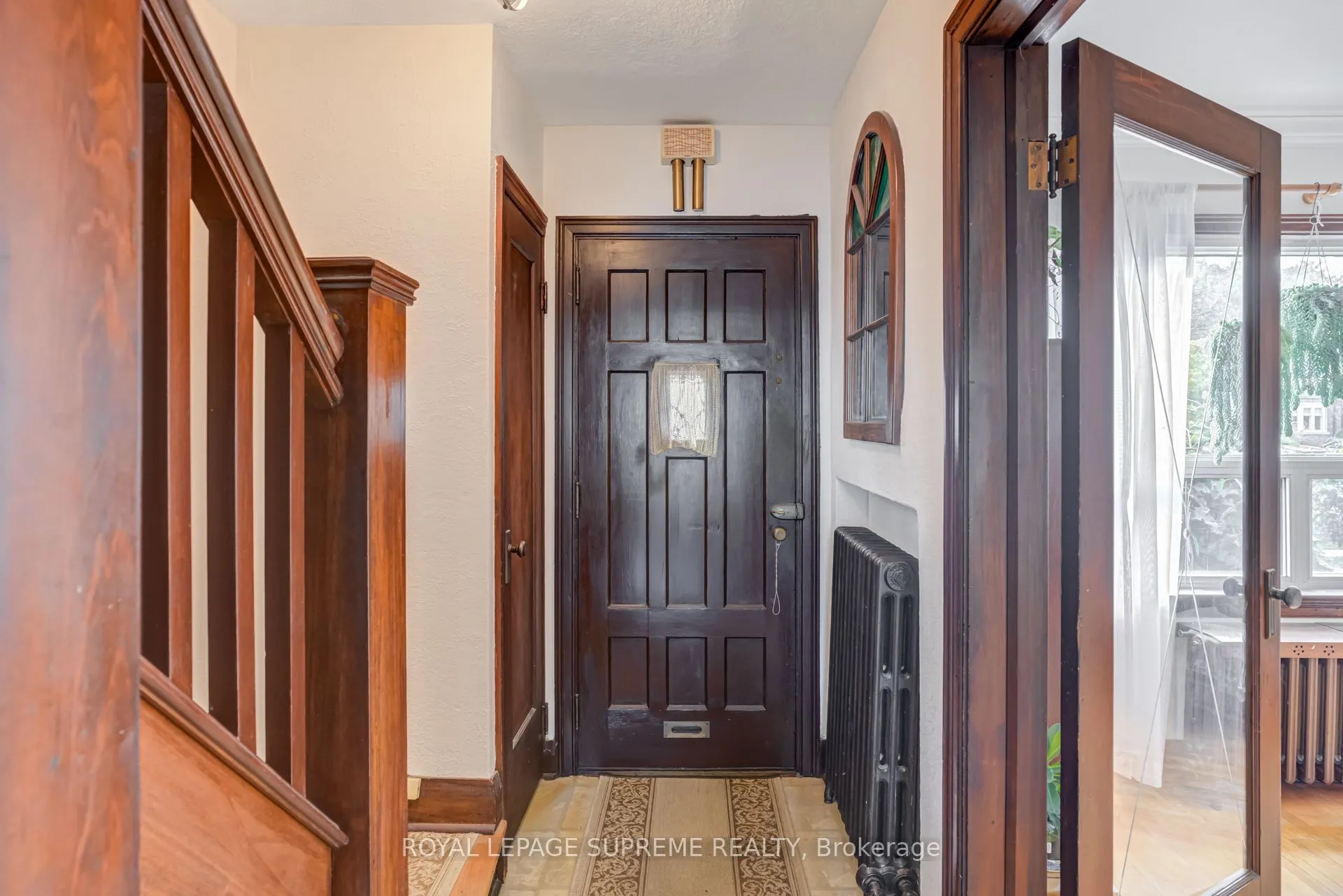 152 Parkhurst Boulevard