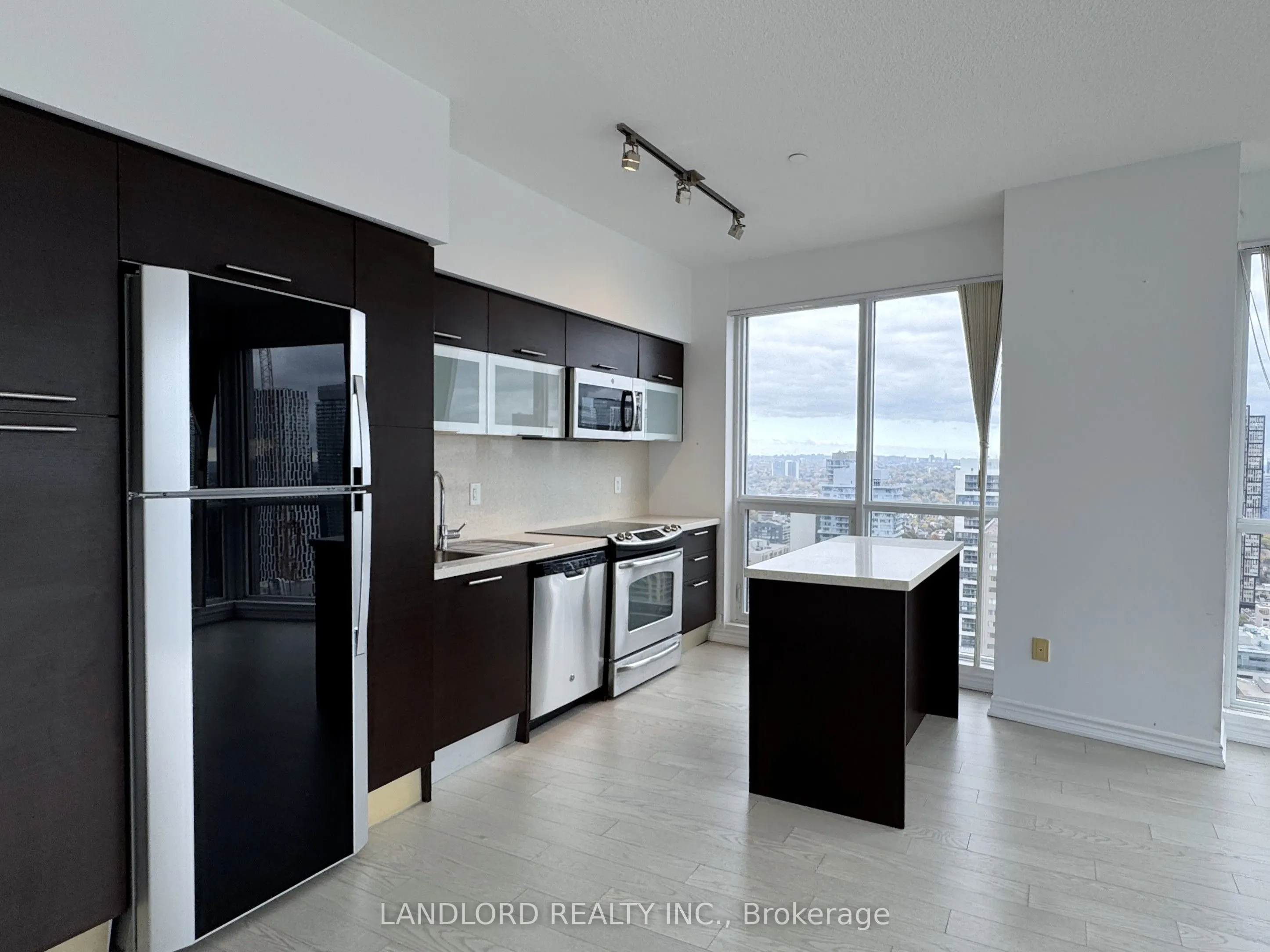 386 Yonge Street, #3507
