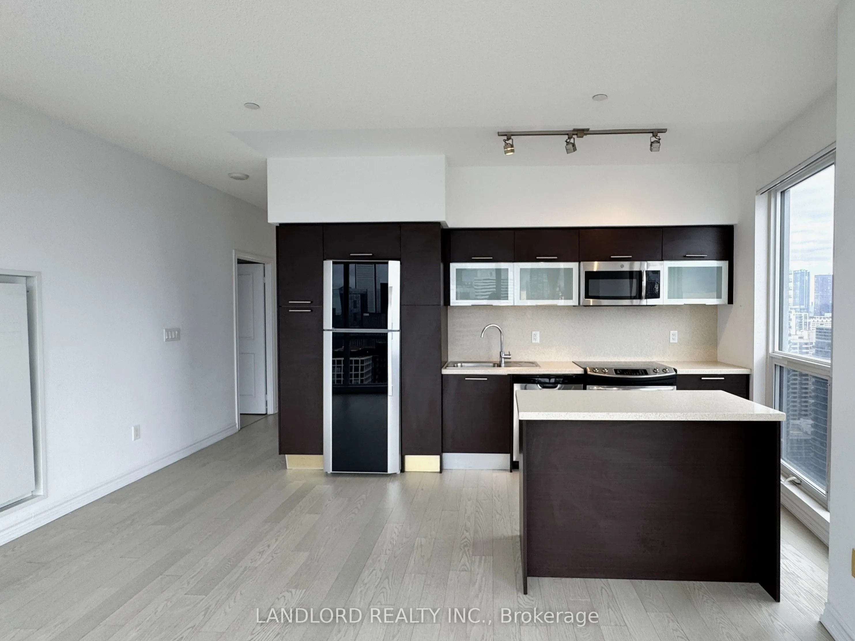 386 Yonge Street, #3507