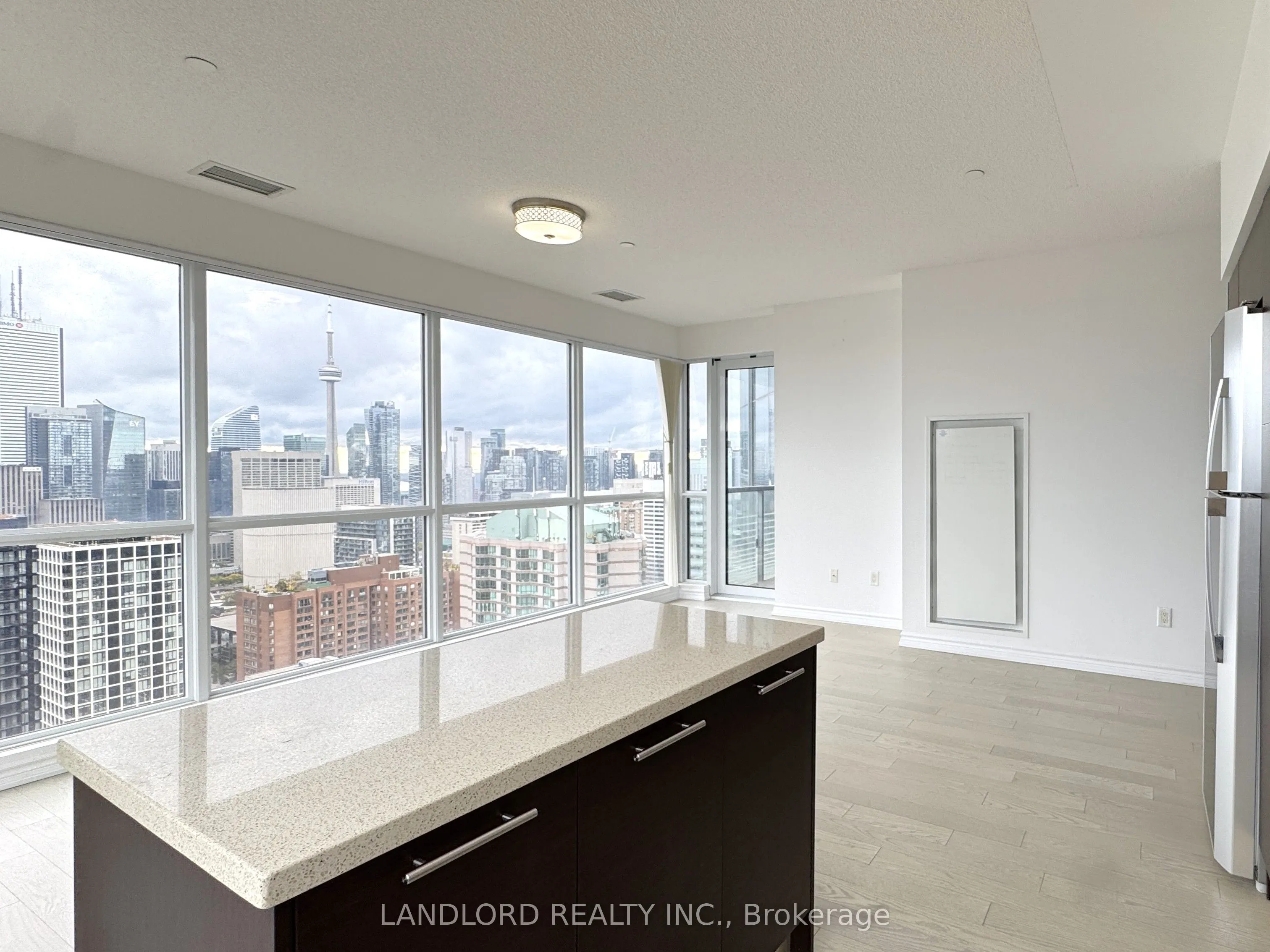 386 Yonge Street, #3507