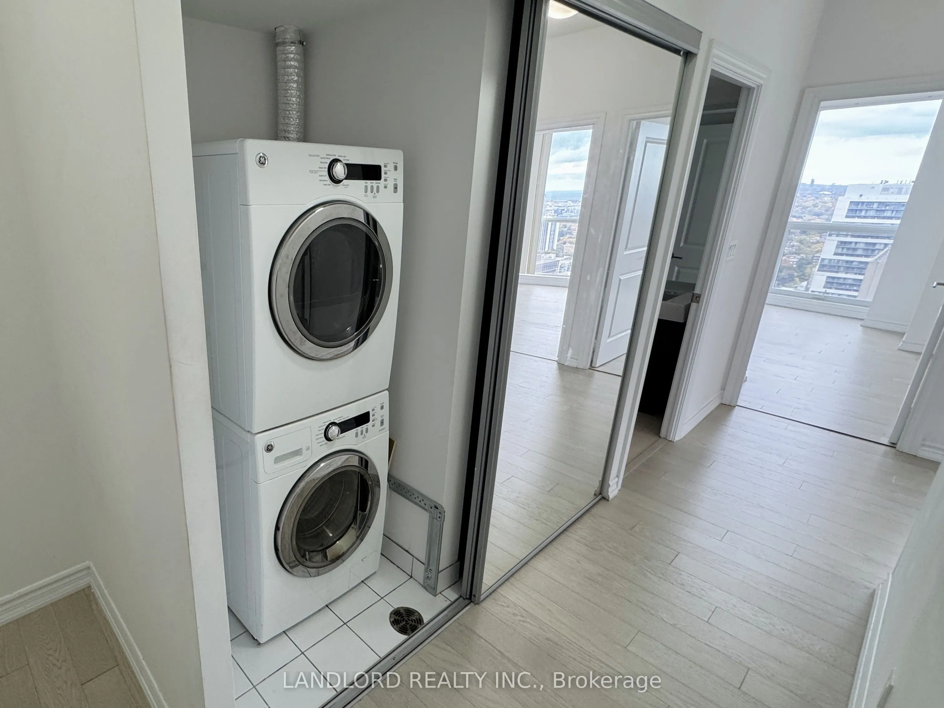 386 Yonge Street, #3507