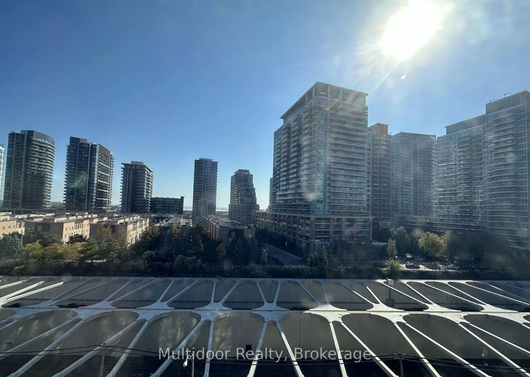 1 Shaw Street S, #817