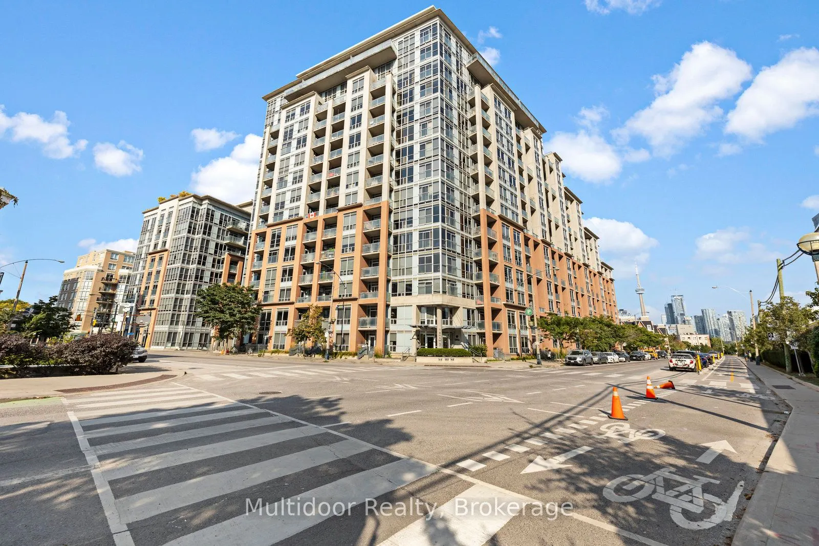 1 Shaw Street S, #817