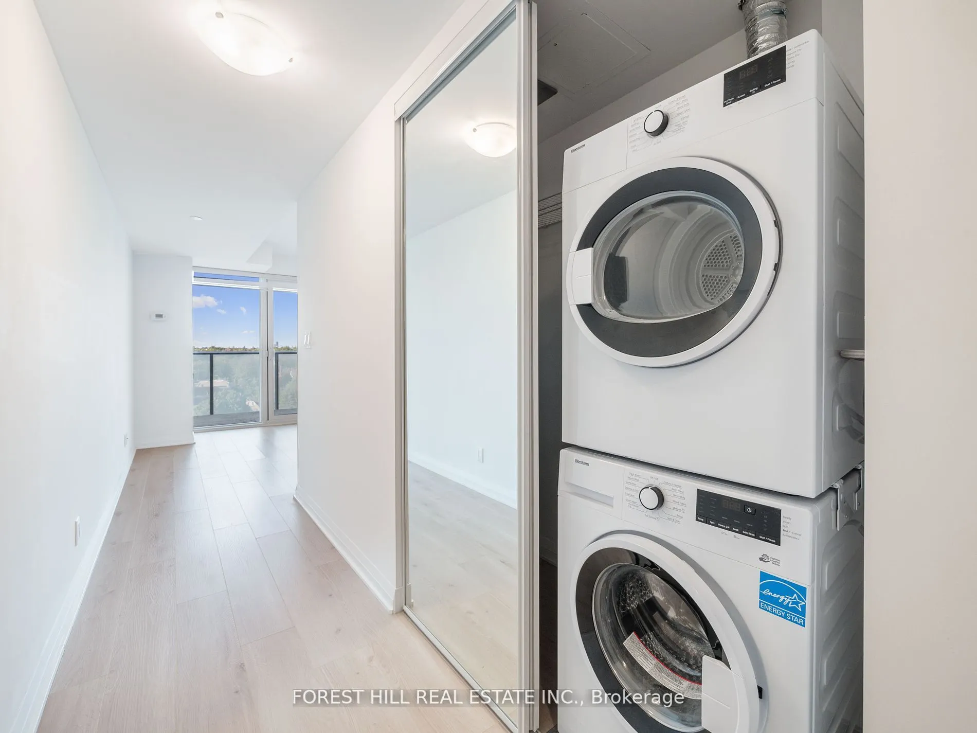 99 Foxbar Road, #1007