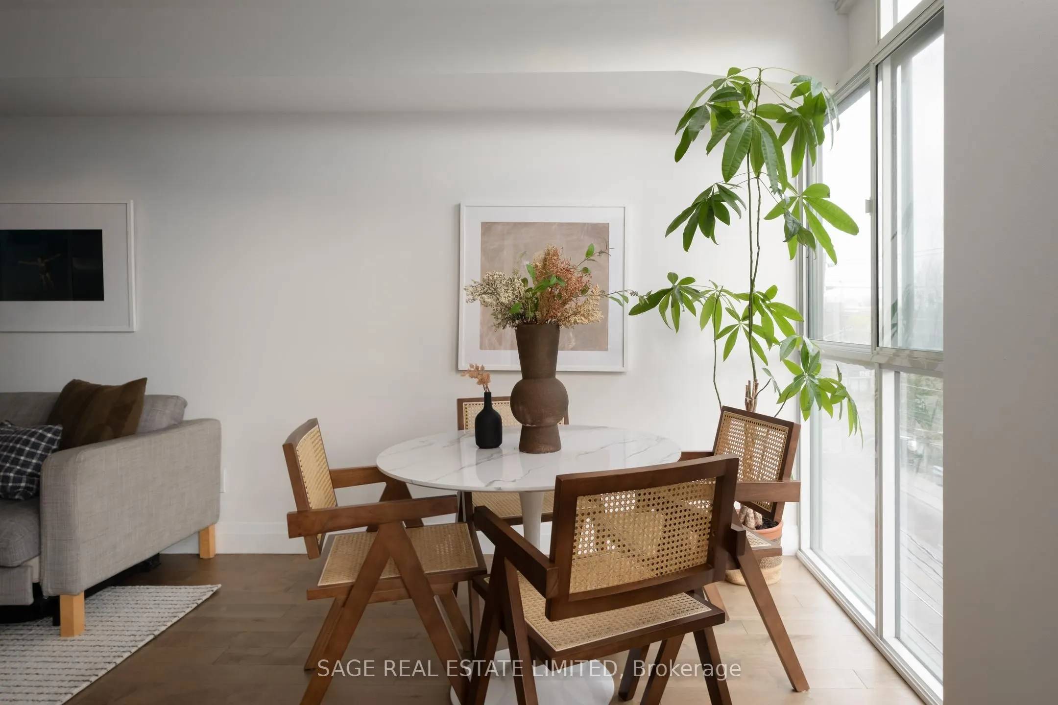 801 King Street W, #420