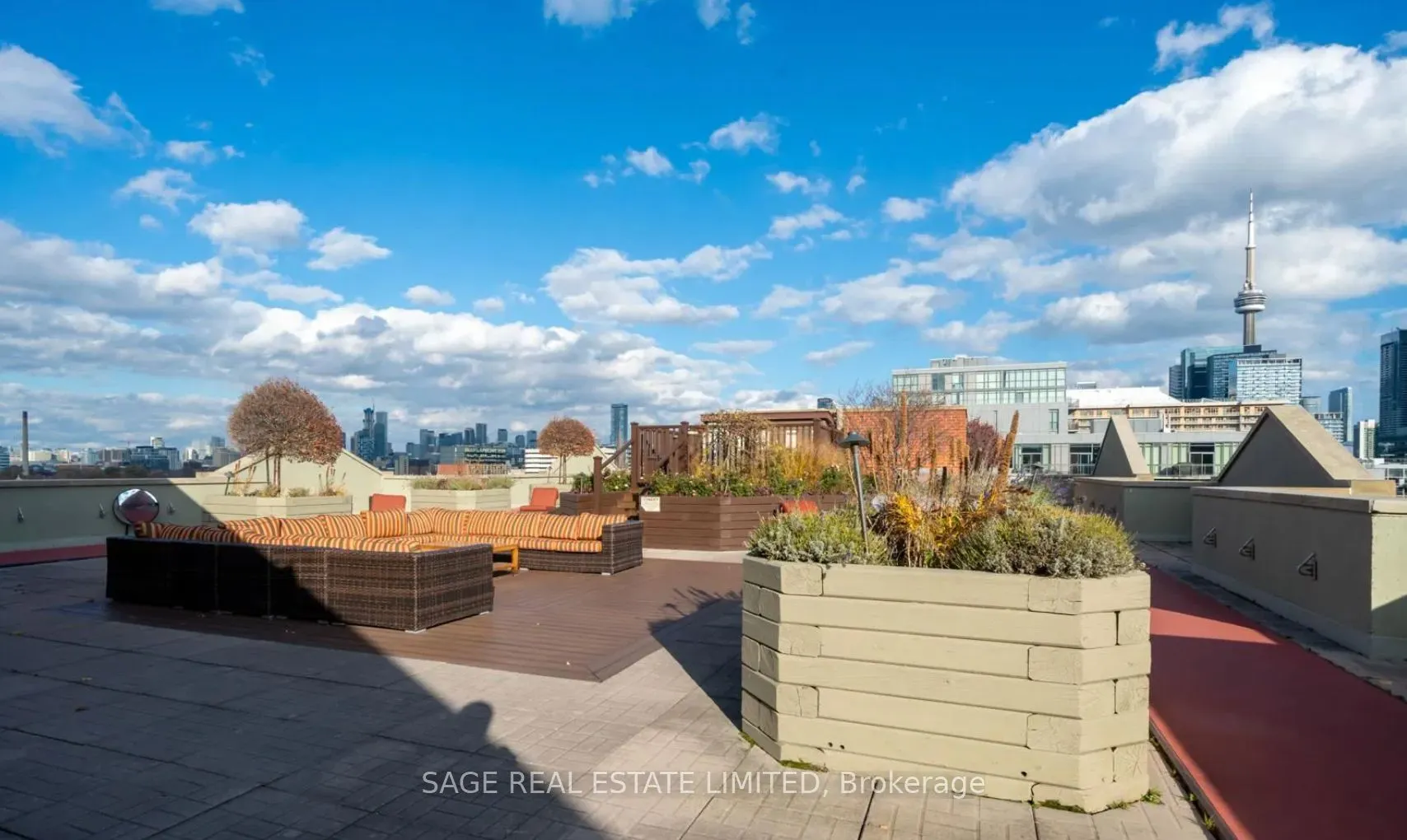 801 King Street W, #420