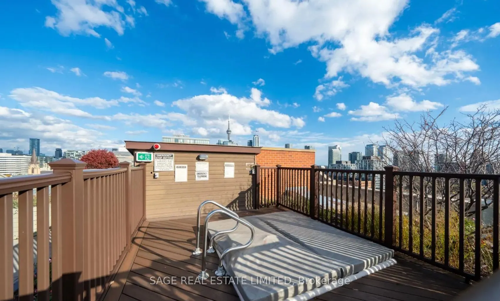 801 King Street W, #420