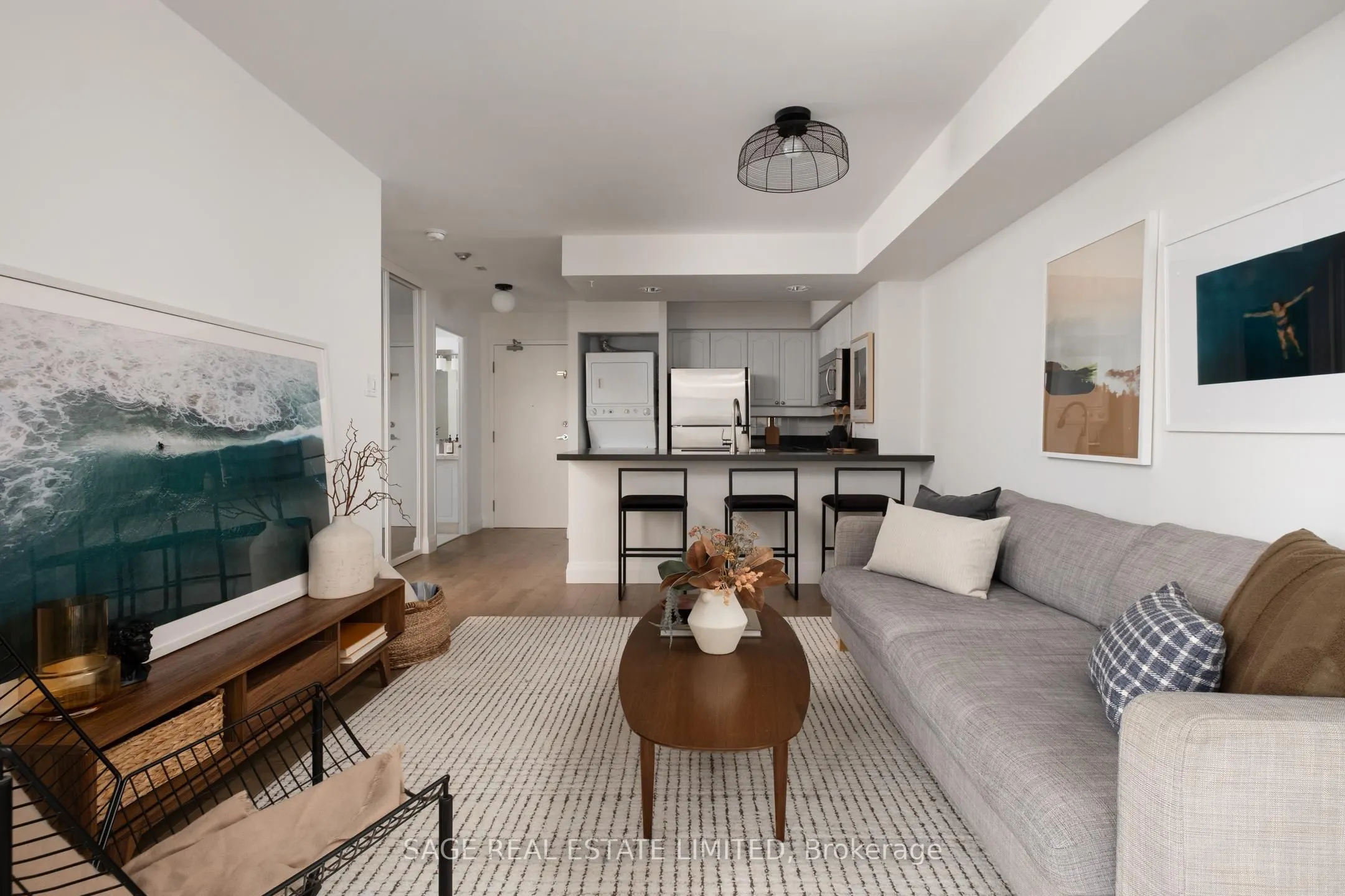 801 King Street W, #420