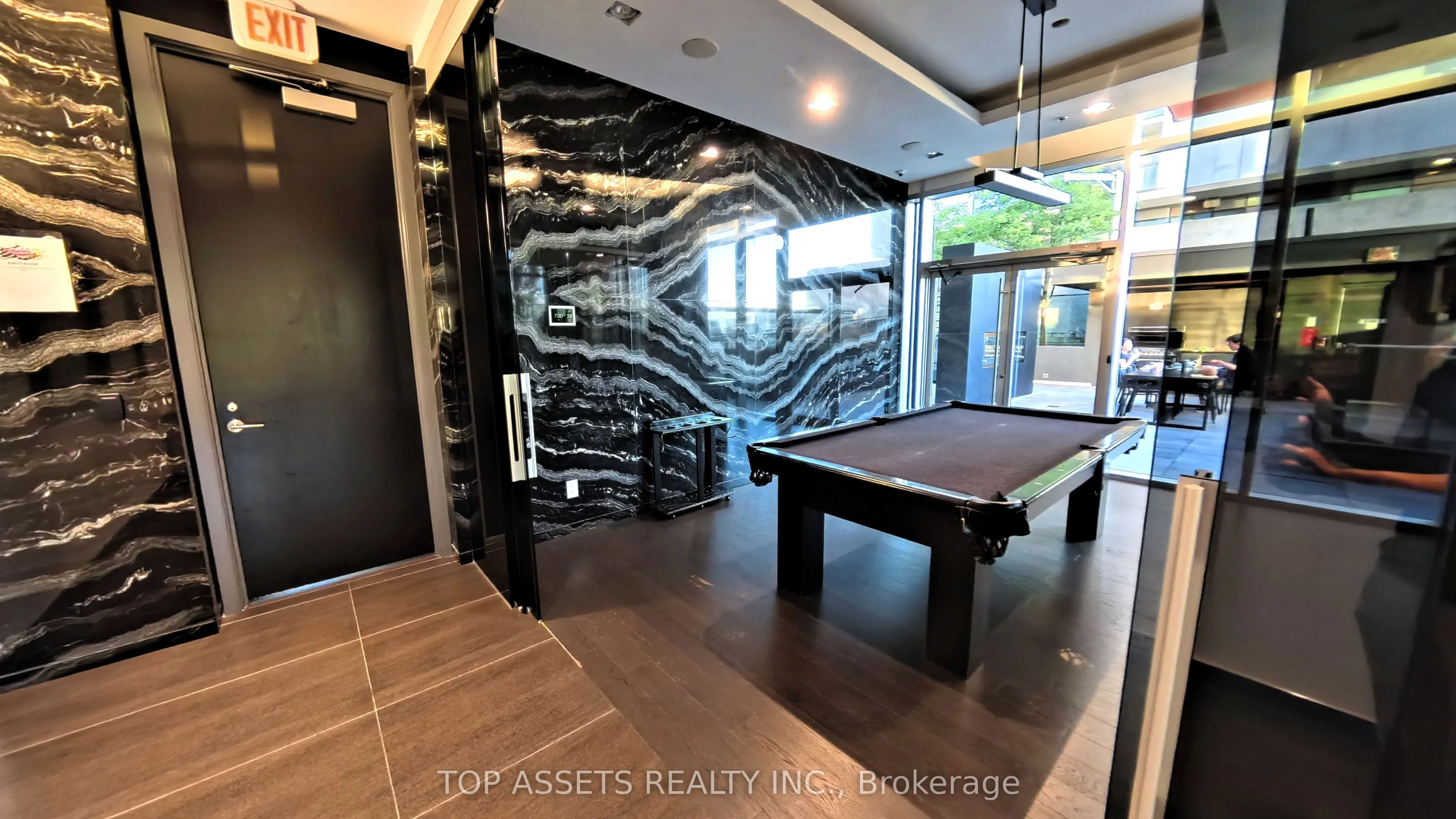 318 Richmond Street W, #3006