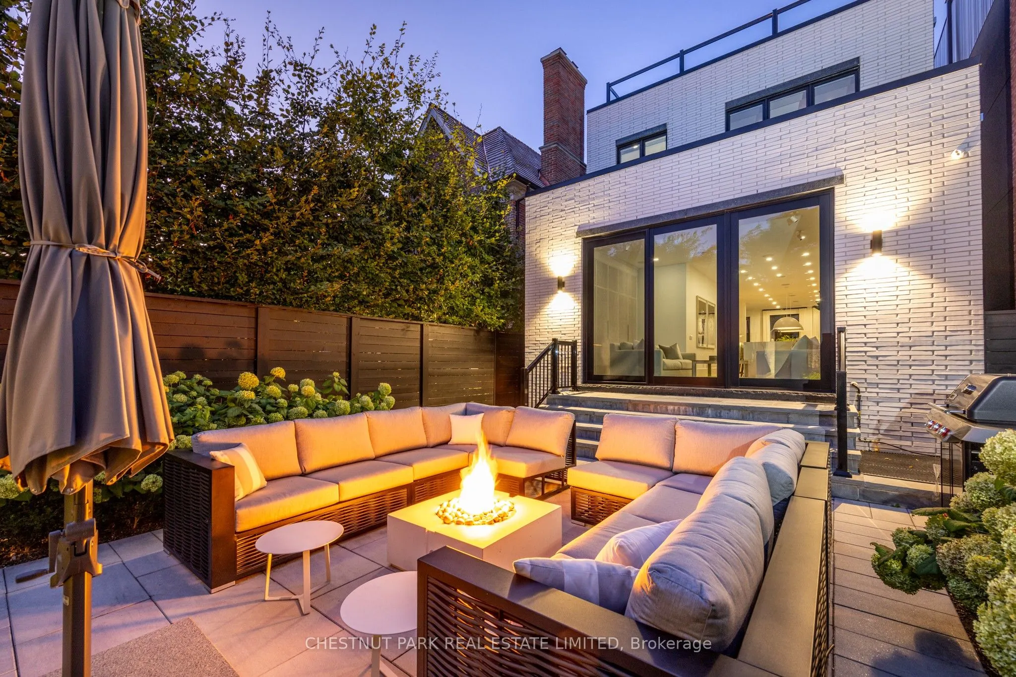 229 Sheldrake Boulevard