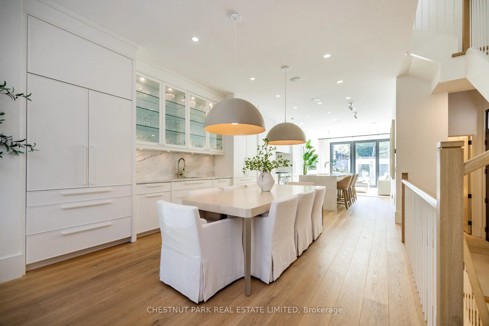 229 Sheldrake Boulevard