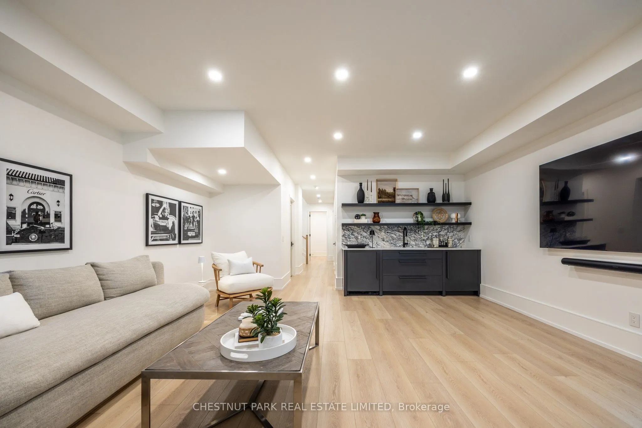 229 Sheldrake Boulevard