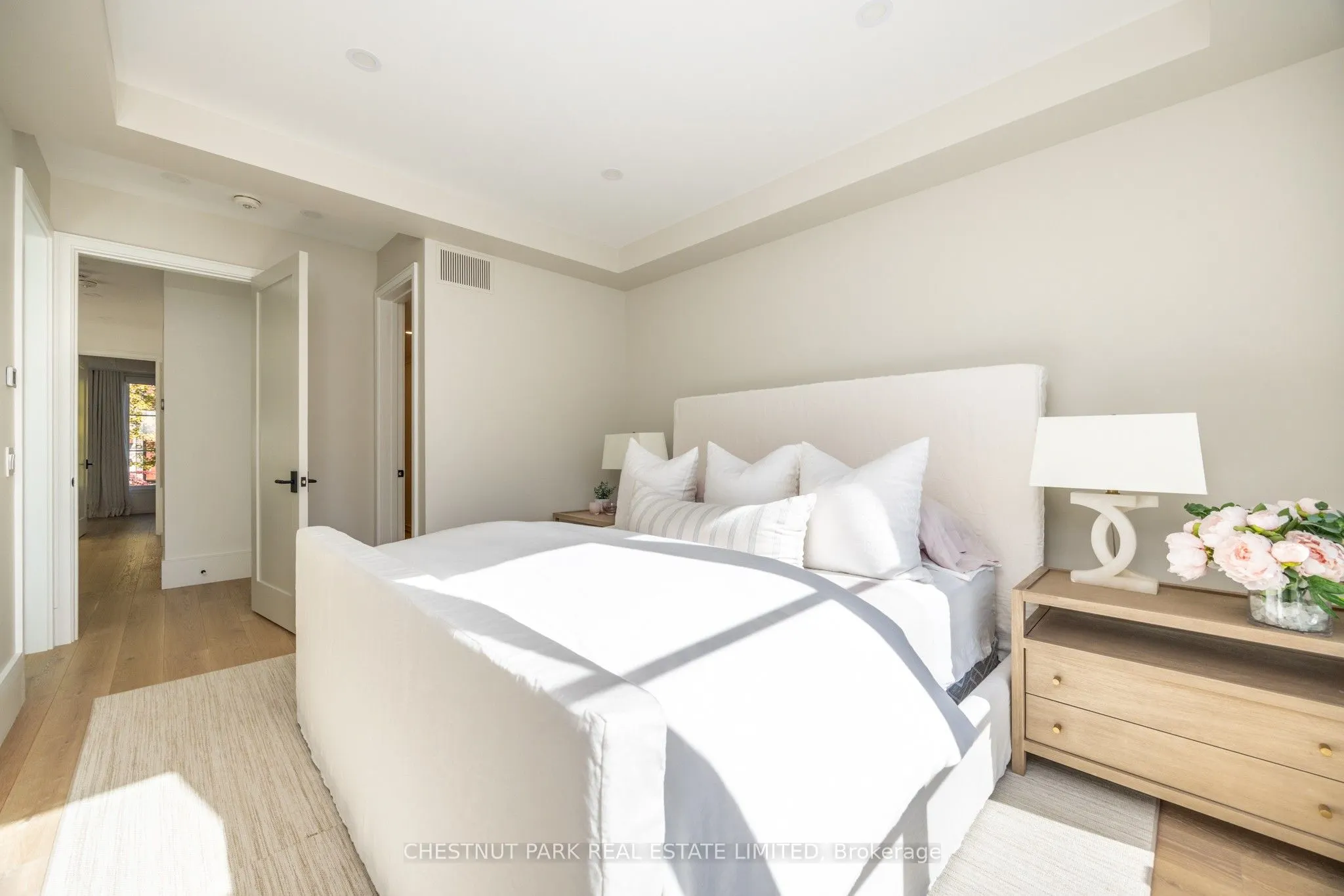 229 Sheldrake Boulevard