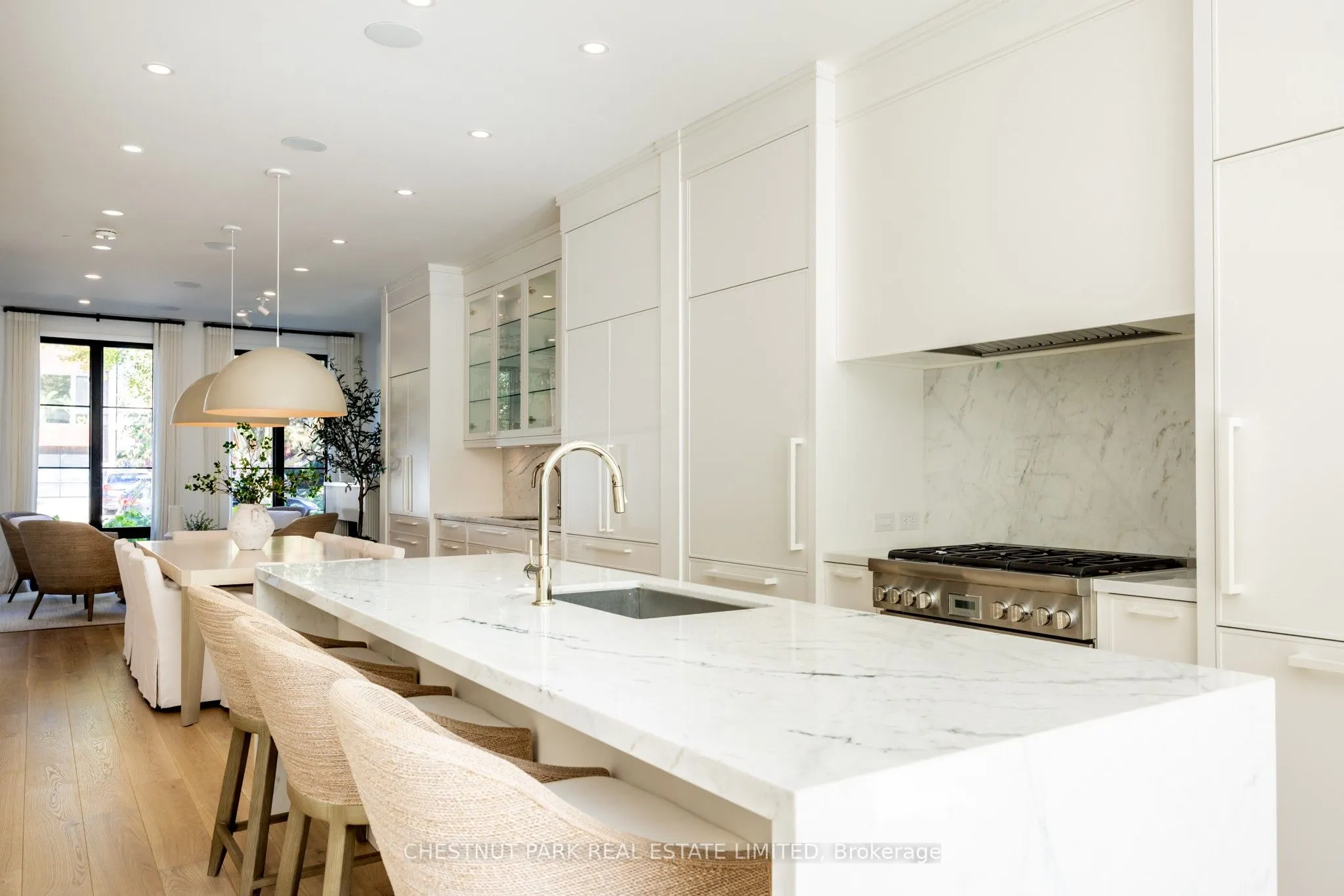 229 Sheldrake Boulevard