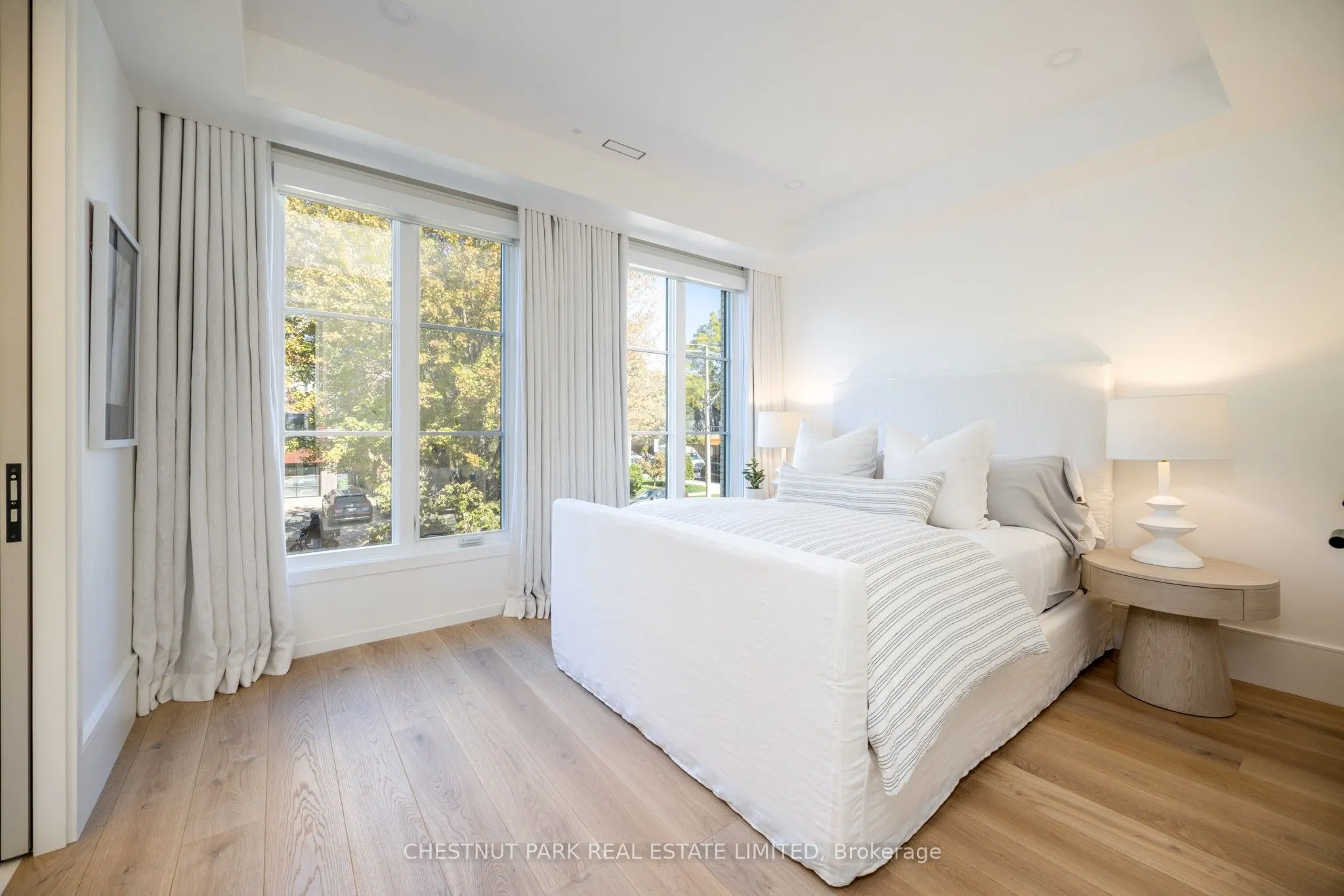 229 Sheldrake Boulevard