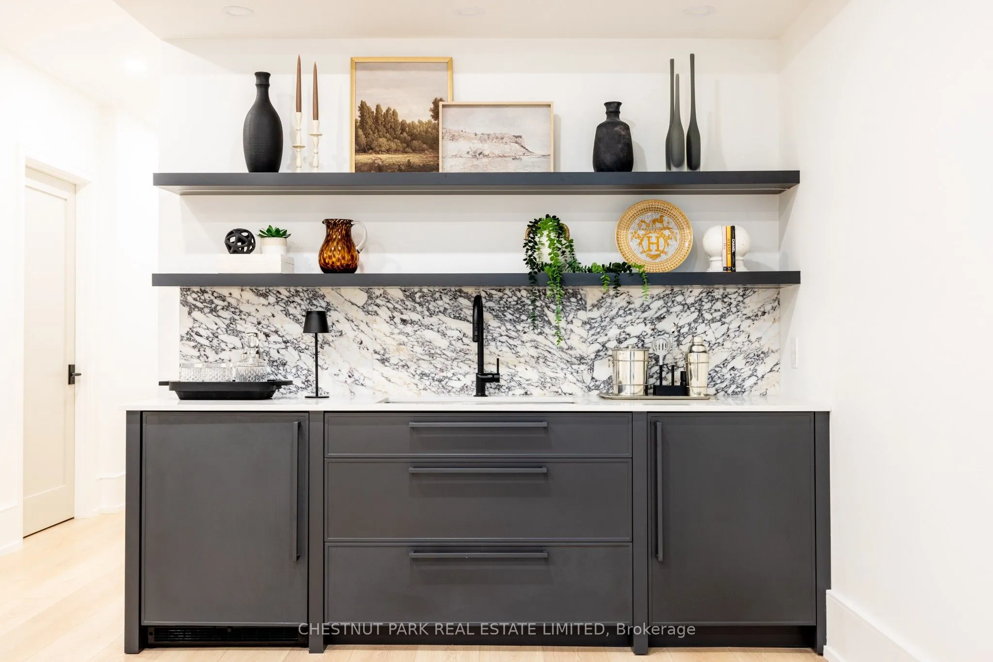 229 Sheldrake Boulevard