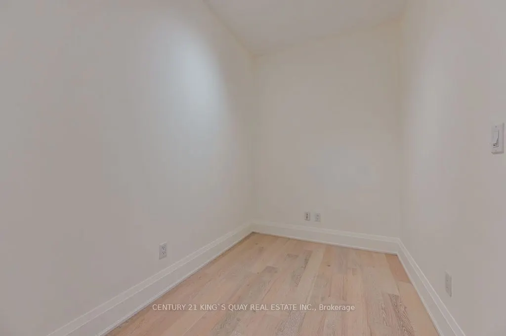 100 Harrison Garden Boulevard, #1609