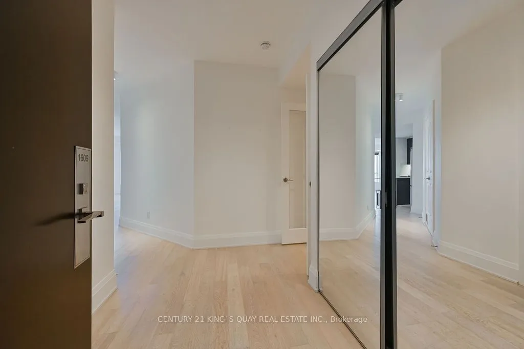 100 Harrison Garden Boulevard, #1609