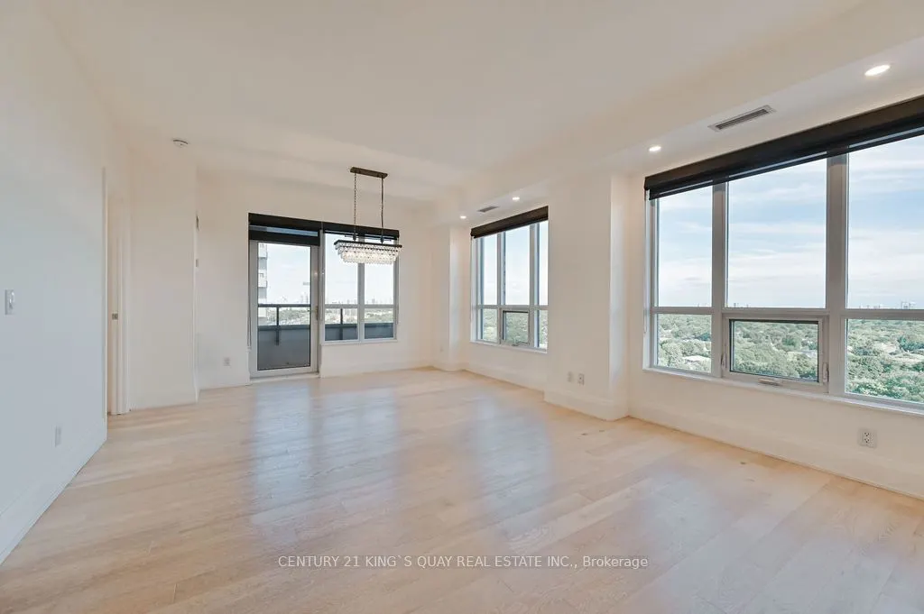 100 Harrison Garden Boulevard, #1609