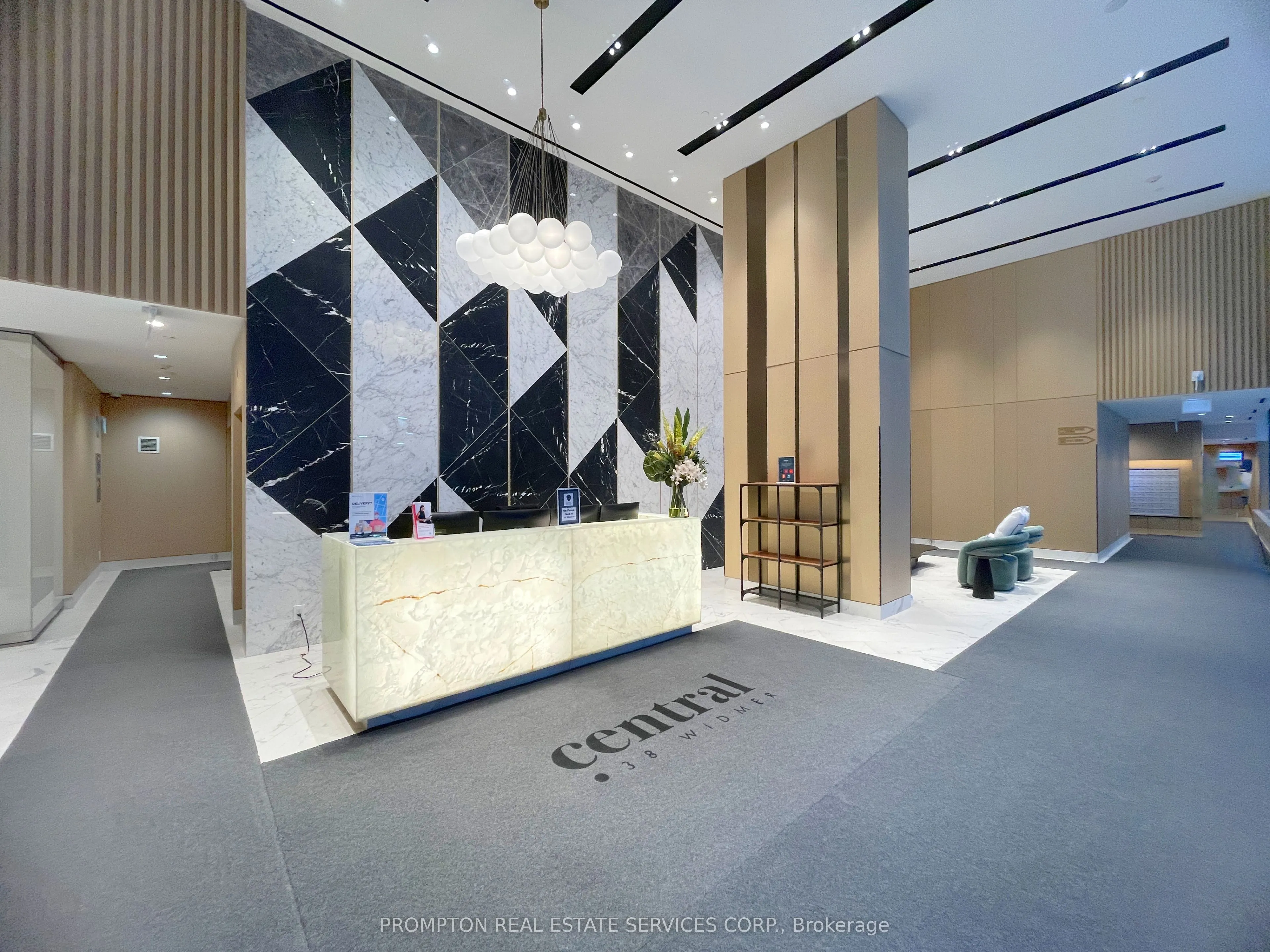 38 Widmer Street, #2509