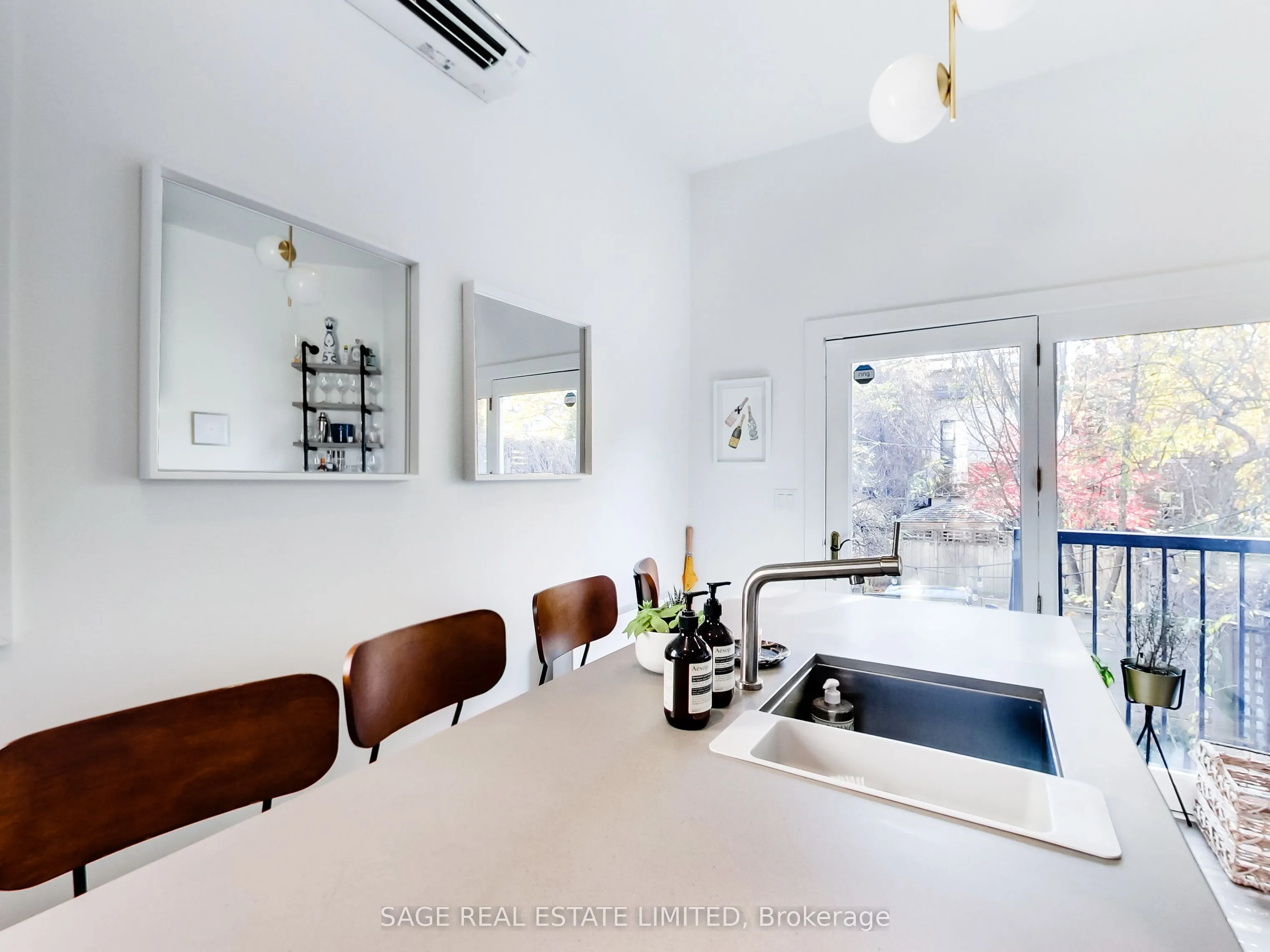 39 Salisbury Avenue, #A (Main)