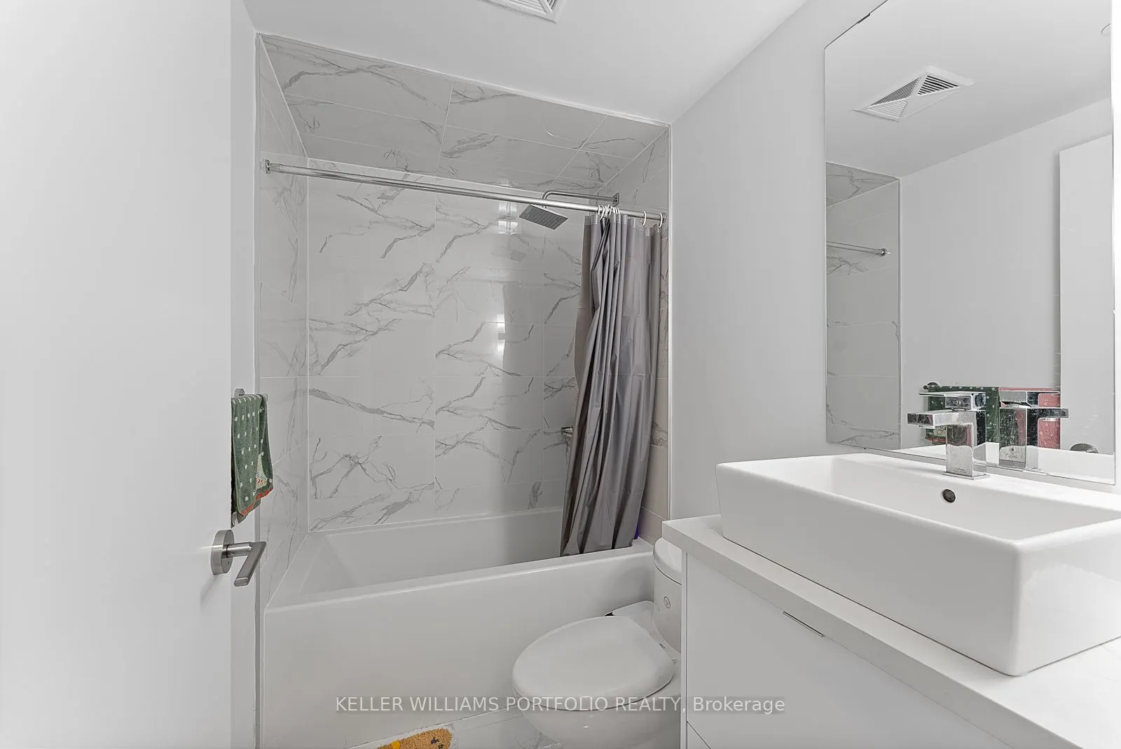 2 Teagarden Court, #808