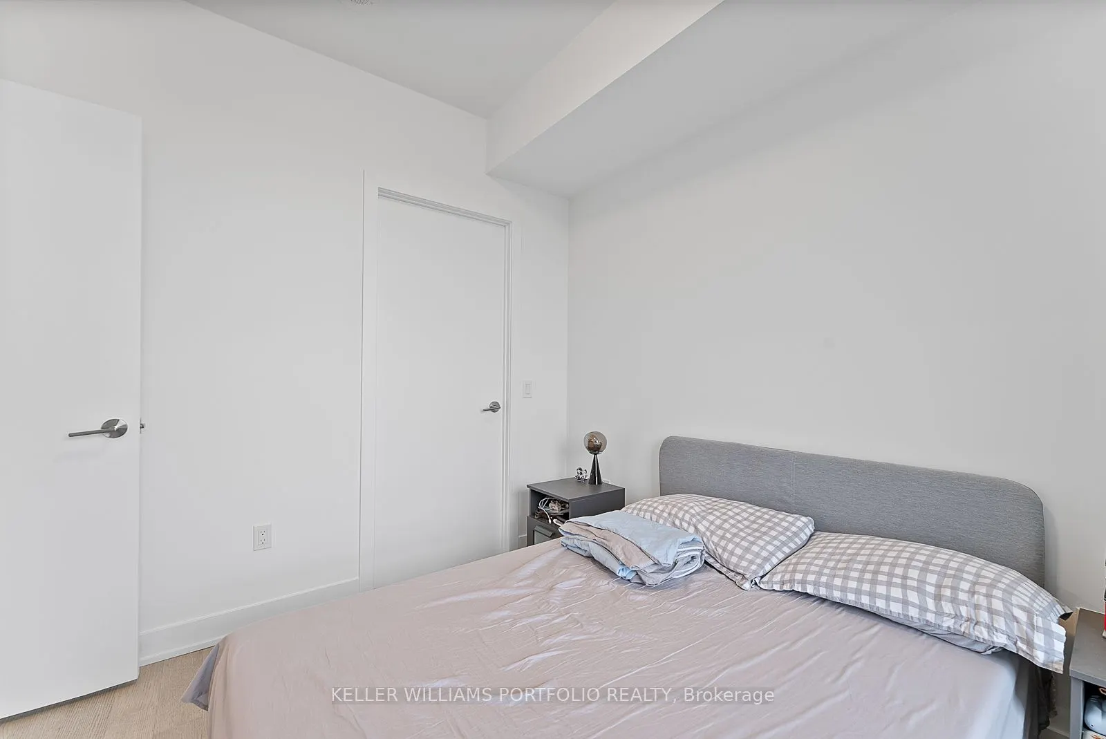 2 Teagarden Court, #808