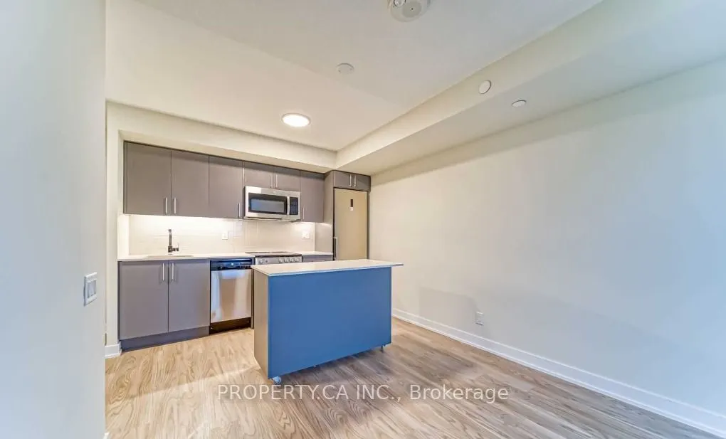 38 Monte Kwinter Court, #914