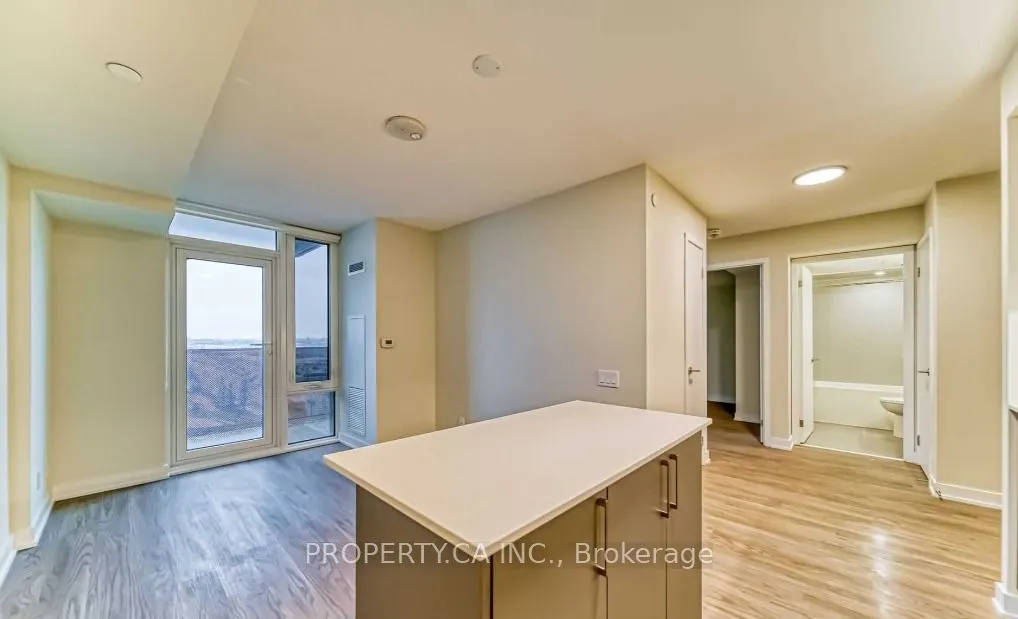 38 Monte Kwinter Court, #914