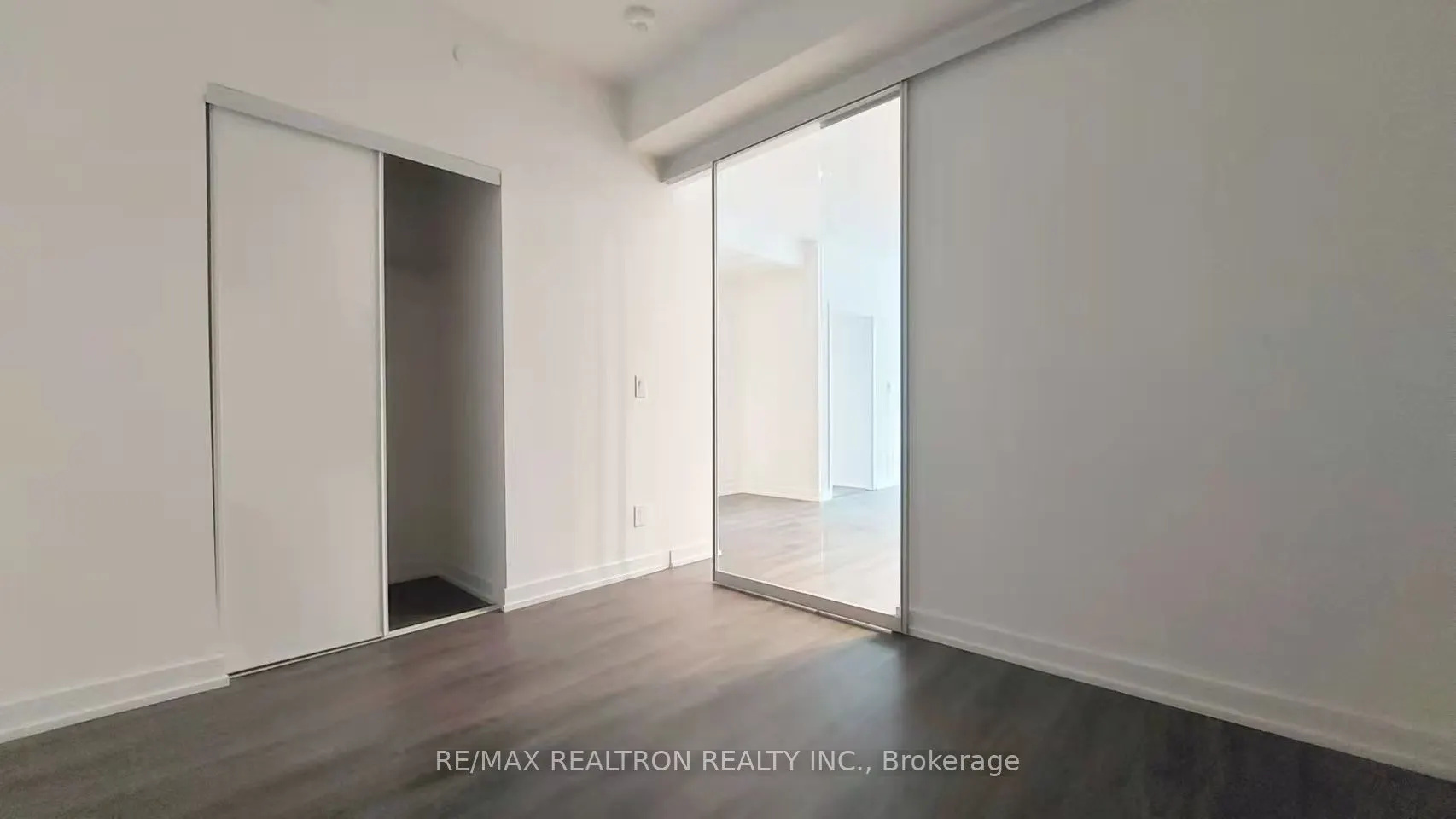 20 Edward Street, #1011