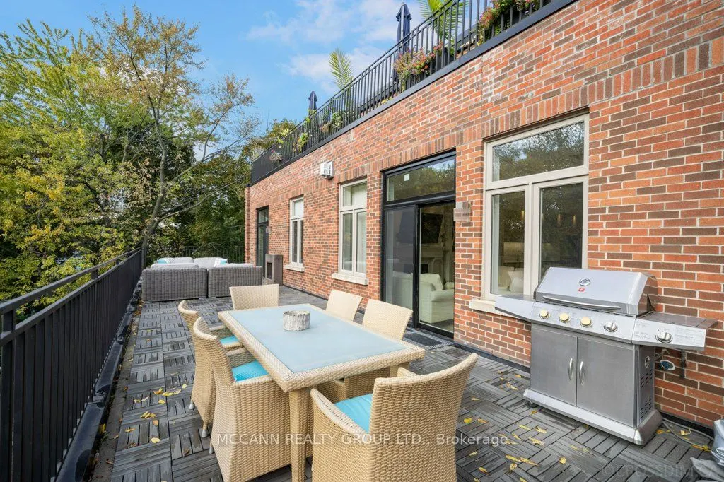 65 Sheldrake Boulevard, #208