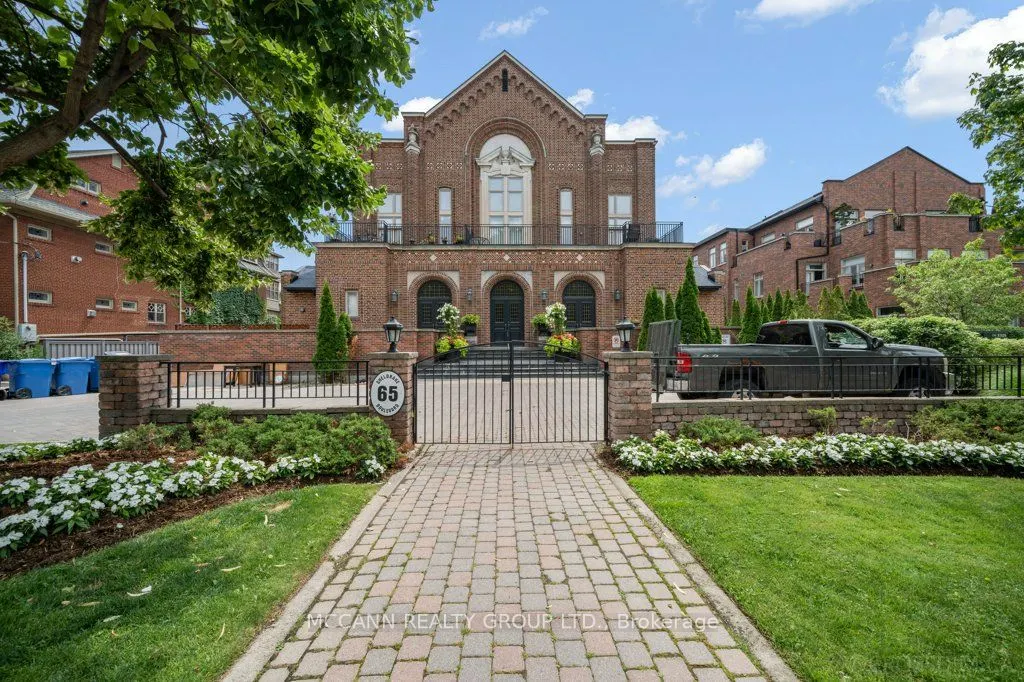 65 Sheldrake Boulevard, #208